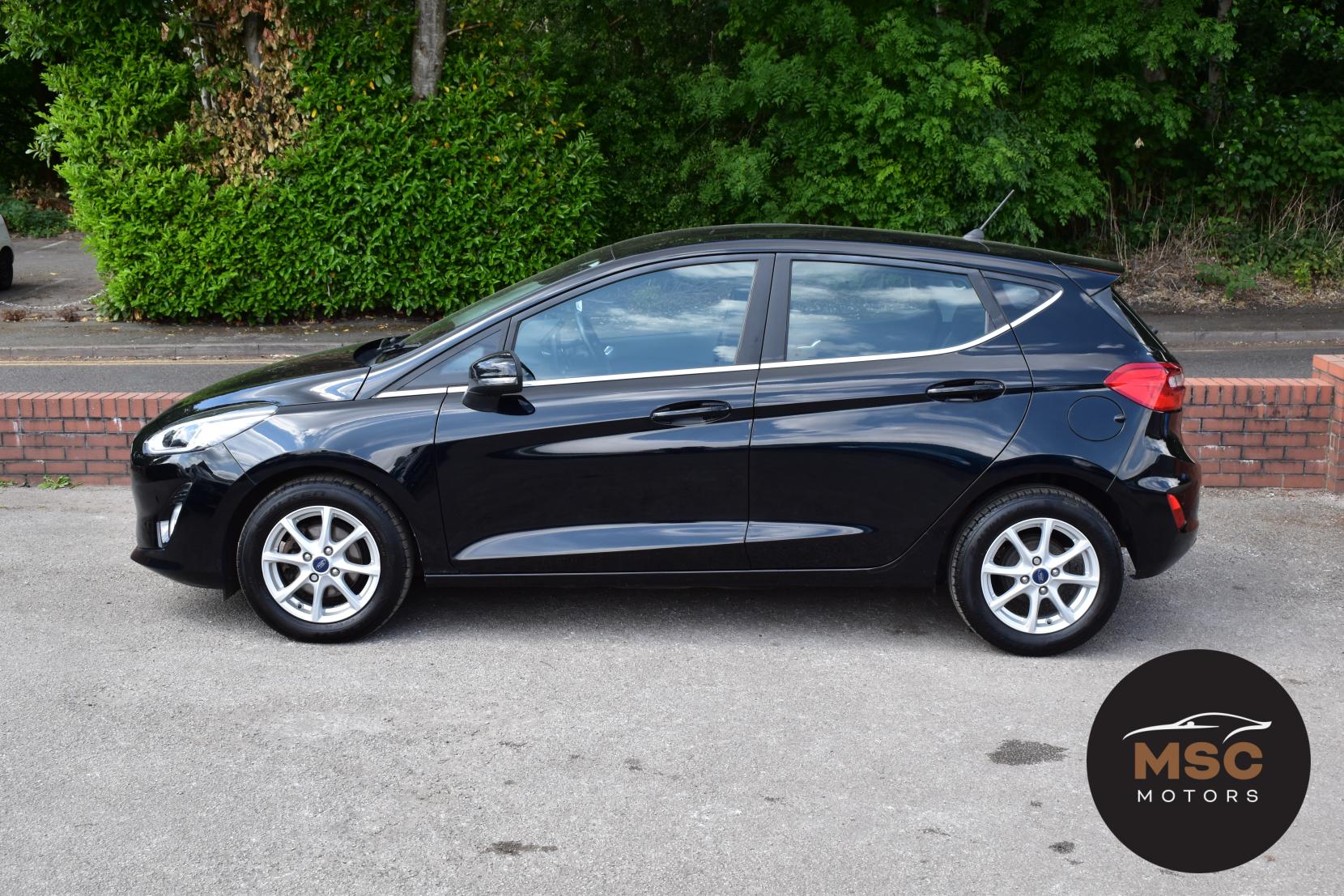 Ford Fiesta 1.0T EcoBoost Zetec Hatchback 5dr Petrol Manual Euro 6 (s/s) (100 ps)