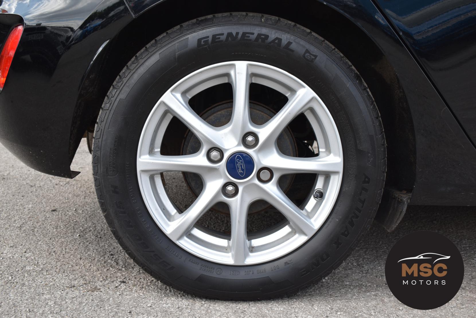 Ford Fiesta 1.0T EcoBoost Zetec Hatchback 5dr Petrol Manual Euro 6 (s/s) (100 ps)