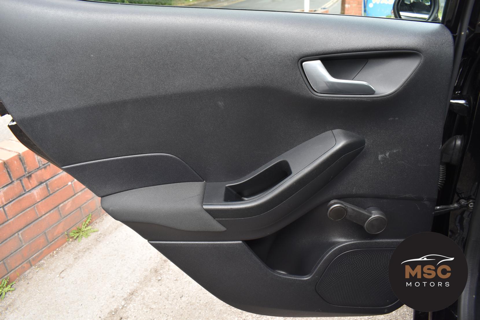 Ford Fiesta 1.0T EcoBoost Zetec Hatchback 5dr Petrol Manual Euro 6 (s/s) (100 ps)
