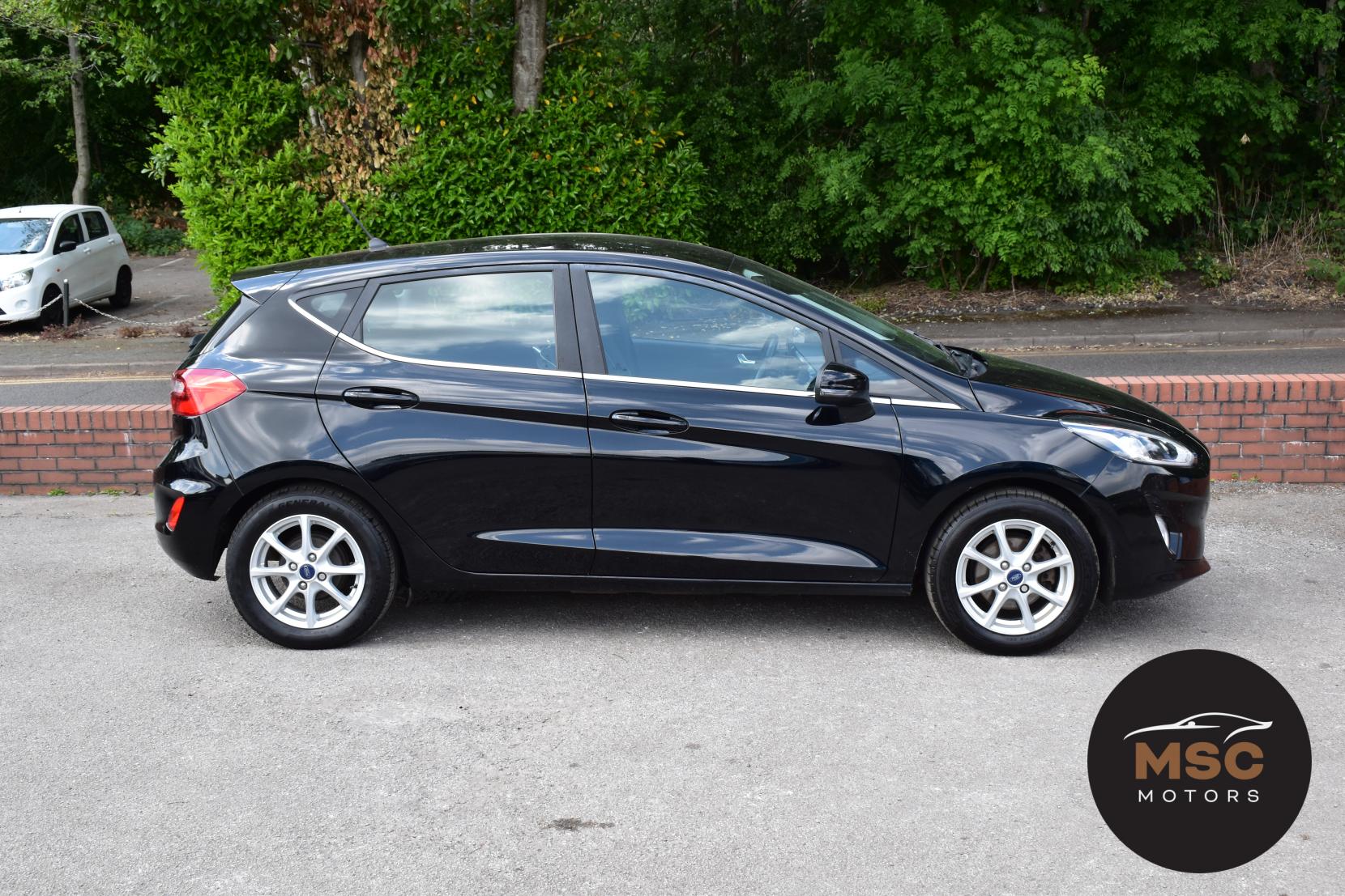 Ford Fiesta 1.0T EcoBoost Zetec Hatchback 5dr Petrol Manual Euro 6 (s/s) (100 ps)