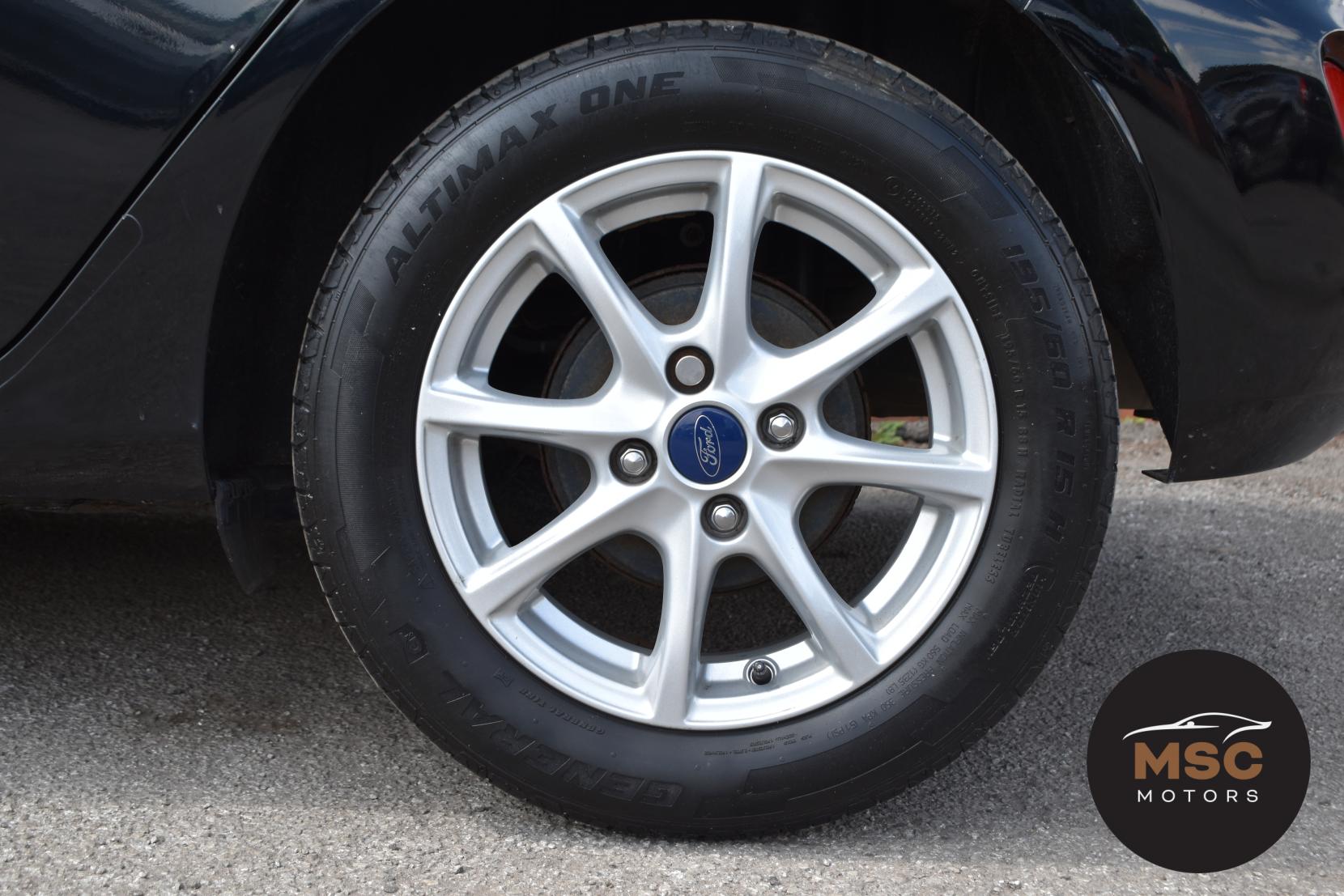 Ford Fiesta 1.0T EcoBoost Zetec Hatchback 5dr Petrol Manual Euro 6 (s/s) (100 ps)