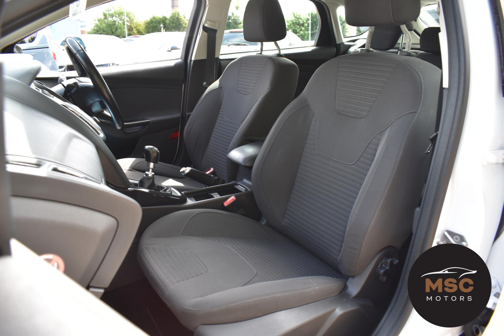 Ford Focus 1.0T EcoBoost Titanium Hatchback 5dr Petrol Manual Euro 6 (s/s) (125 ps)