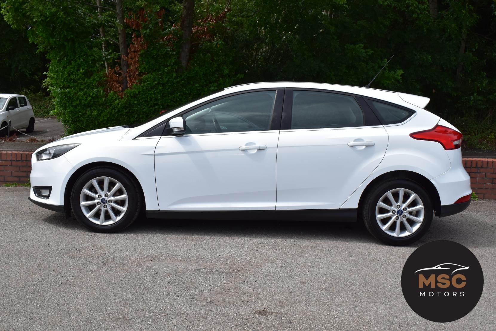 Ford Focus 1.0T EcoBoost Titanium Hatchback 5dr Petrol Manual Euro 6 (s/s) (125 ps)