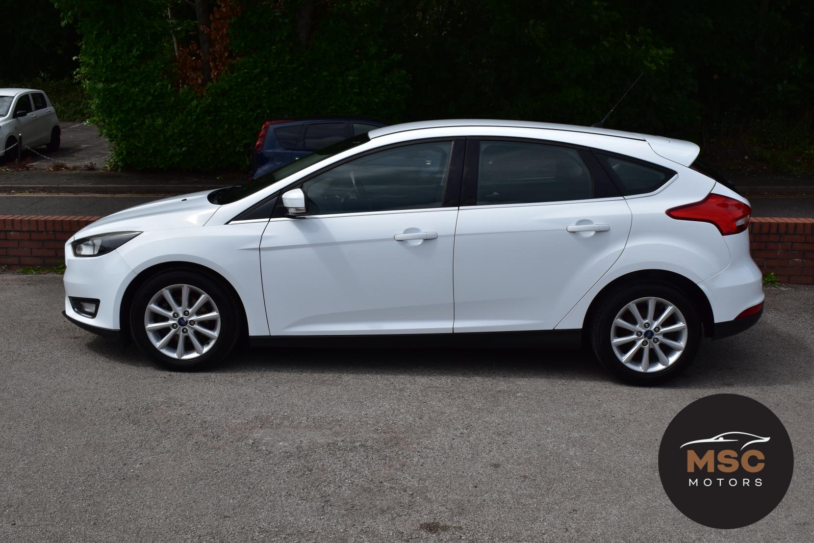 Ford Focus 1.0T EcoBoost Titanium Hatchback 5dr Petrol Manual Euro 6 (s/s) (125 ps)