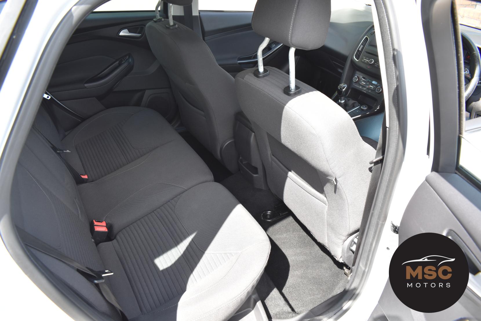 Ford Focus 1.0T EcoBoost Titanium Hatchback 5dr Petrol Manual Euro 6 (s/s) (125 ps)
