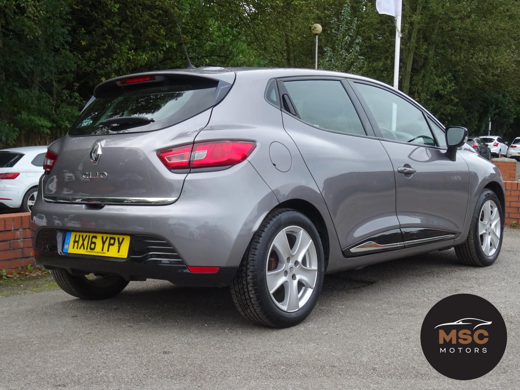 Renault Clio 1.2 16V Dynamique Nav Hatchback 5dr Petrol Manual Euro 6 (75 ps)