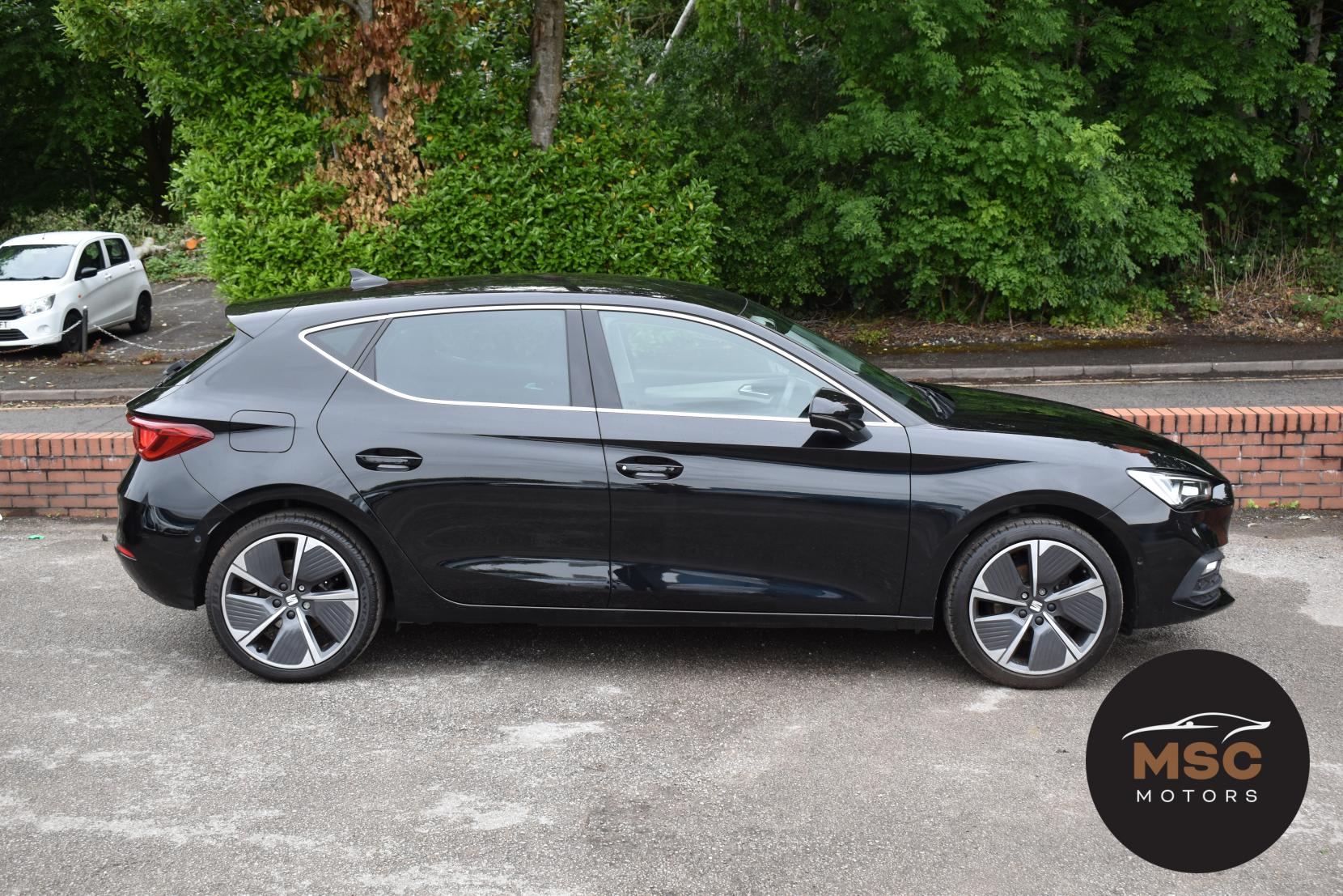 SEAT Leon 1.0 eTSI MHEV XCELLENCE Lux Hatchback 5dr Petrol Hybrid DSG Euro 6 (s/s) (110 ps)