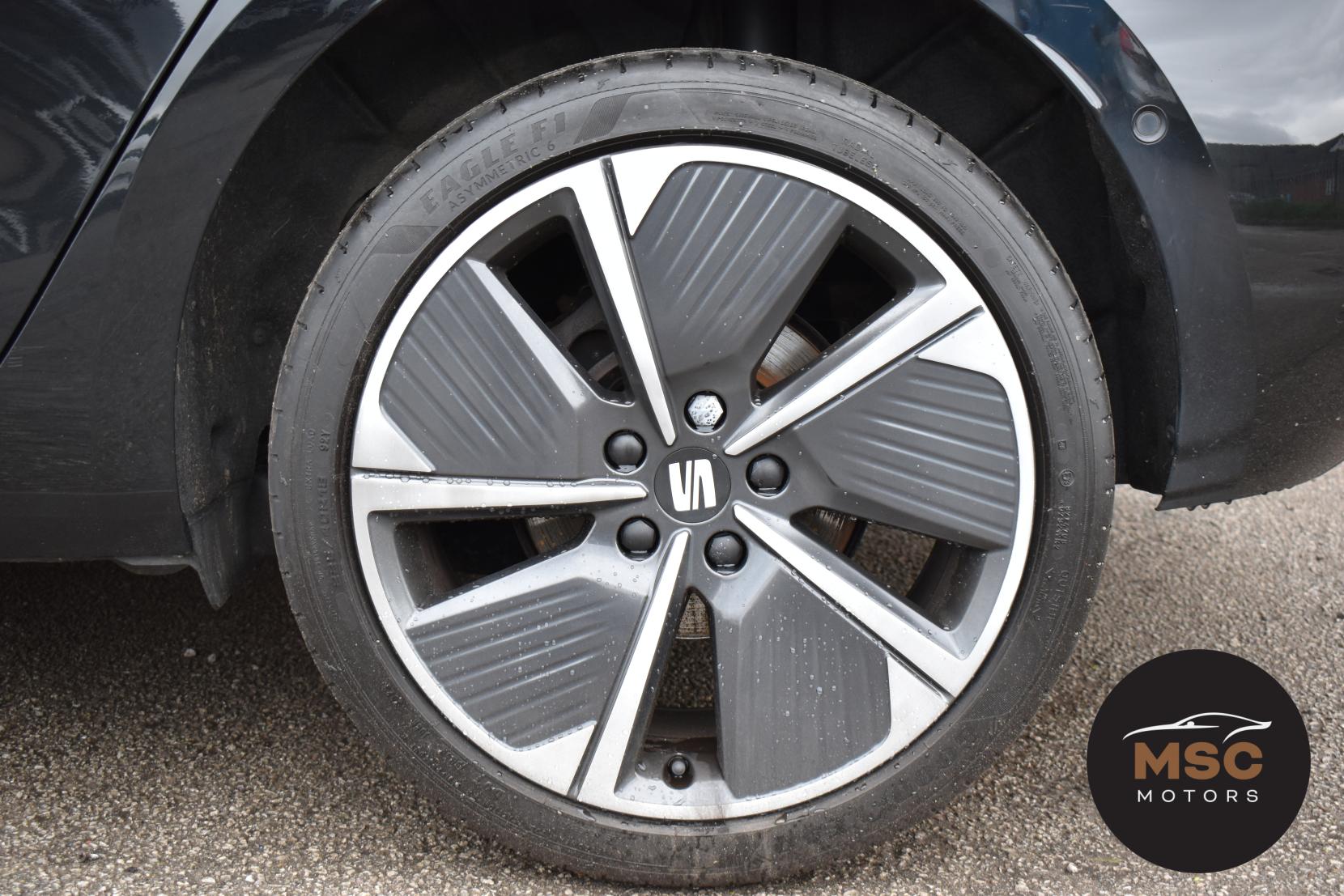 SEAT Leon 1.0 eTSI MHEV XCELLENCE Lux Hatchback 5dr Petrol Hybrid DSG Euro 6 (s/s) (110 ps)