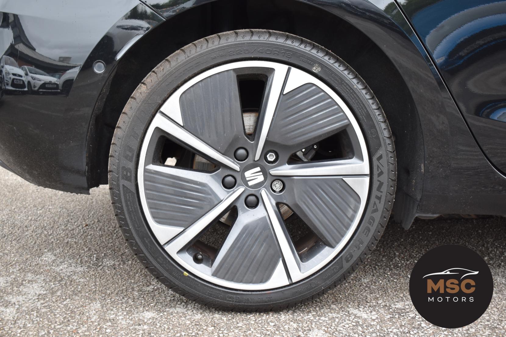 SEAT Leon 1.0 eTSI MHEV XCELLENCE Lux Hatchback 5dr Petrol Hybrid DSG Euro 6 (s/s) (110 ps)