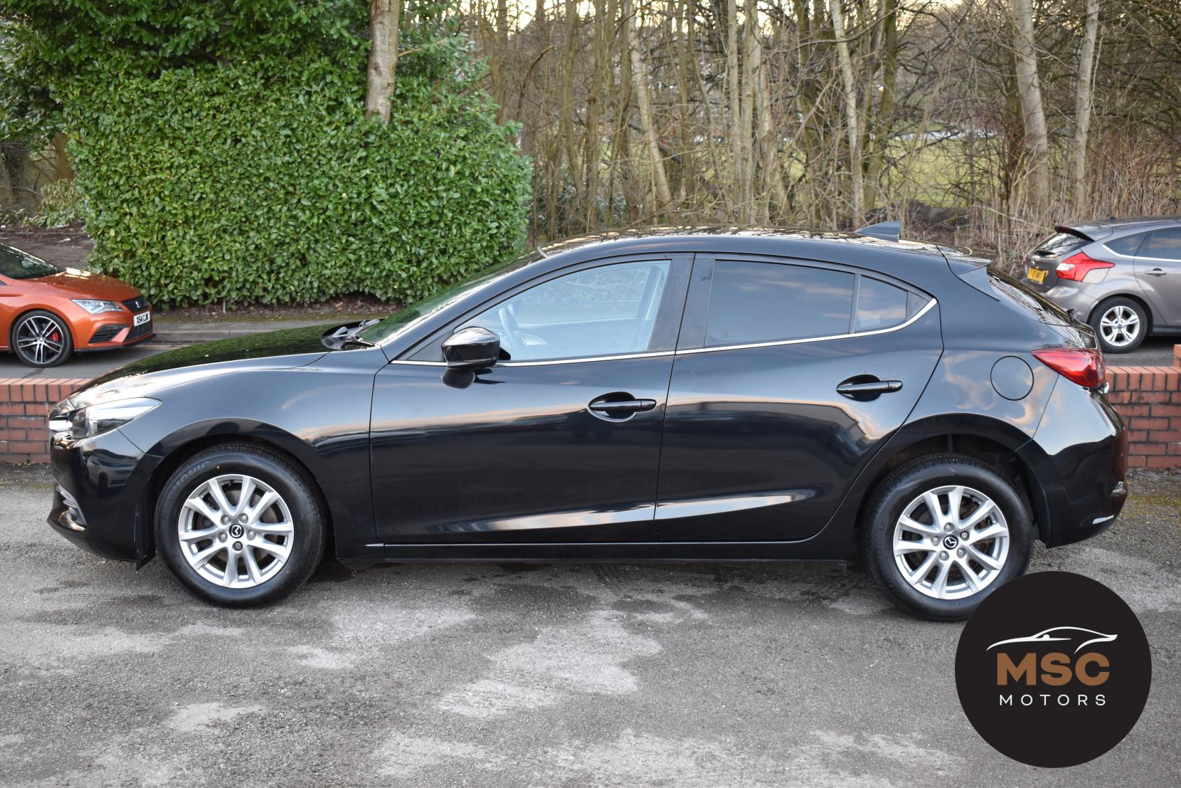 Mazda Mazda3 2.0 SKYACTIV-G SE-L Nav Hatchback 5dr Petrol Manual Euro 6 (s/s) (121 ps)