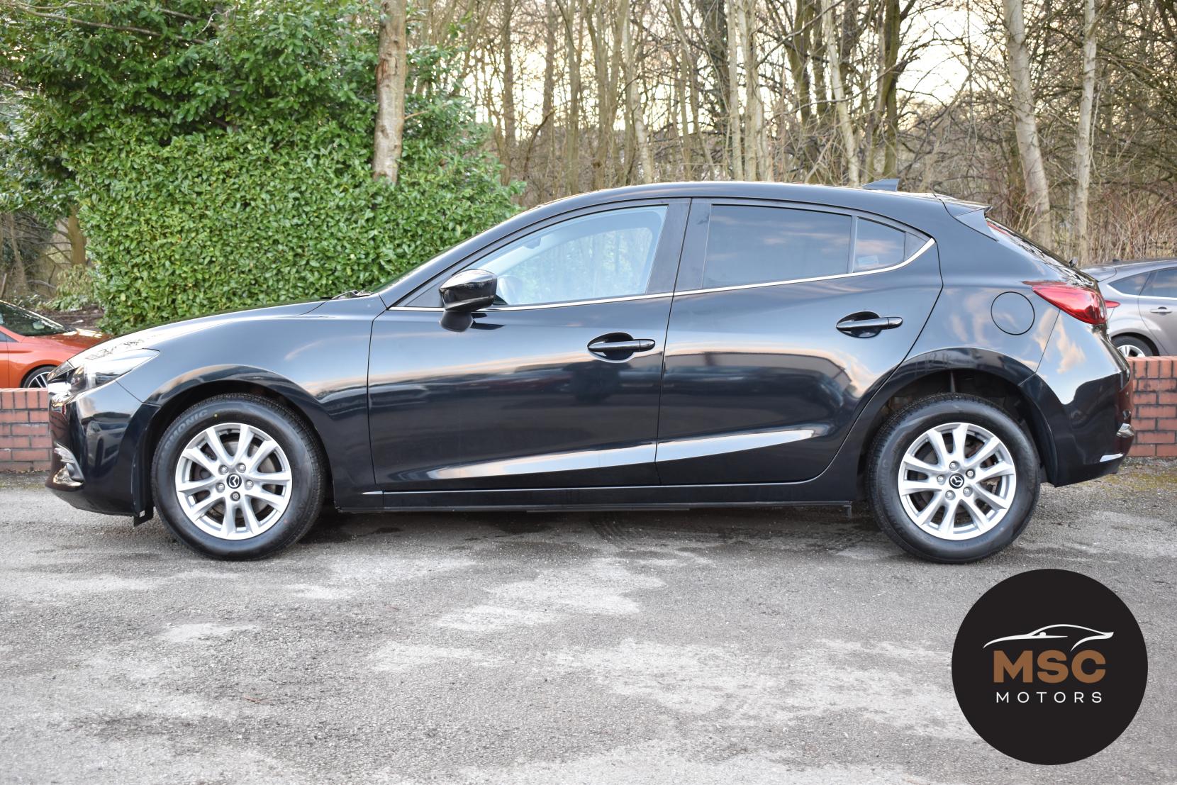 Mazda Mazda3 2.0 SKYACTIV-G SE-L Nav Hatchback 5dr Petrol Manual Euro 6 (s/s) (121 ps)