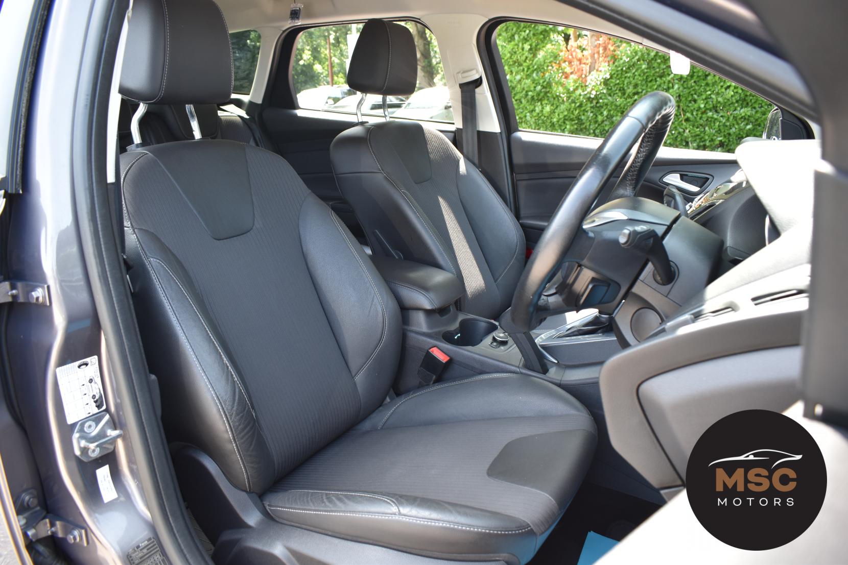 Ford Focus 2.0 TDCi Titanium X Estate 5dr Diesel Powershift Euro 5 (163 ps)