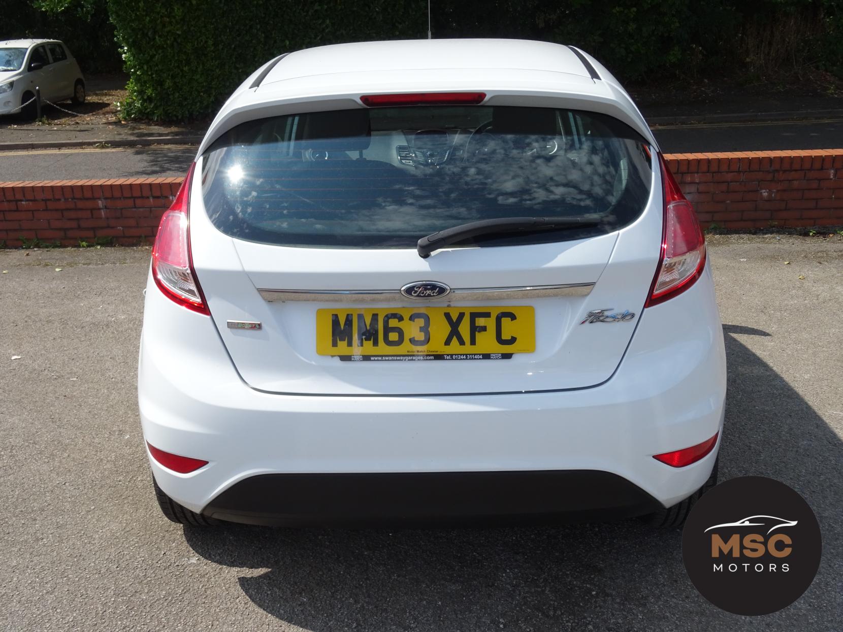 Ford Fiesta 1.0T EcoBoost Zetec Hatchback 3dr Petrol Manual Euro 5 (s/s) (100 ps)