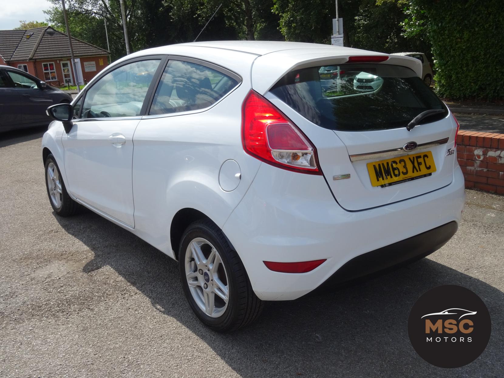 Ford Fiesta 1.0T EcoBoost Zetec Hatchback 3dr Petrol Manual Euro 5 (s/s) (100 ps)