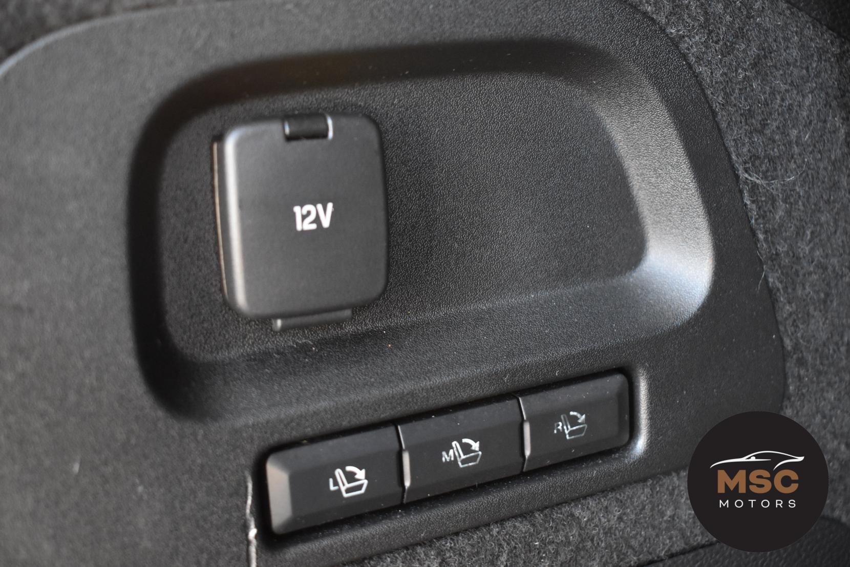 Ford Galaxy 2.0 TDCi Titanium MPV 5dr Diesel Powershift Euro 6 (s/s) (150 ps)