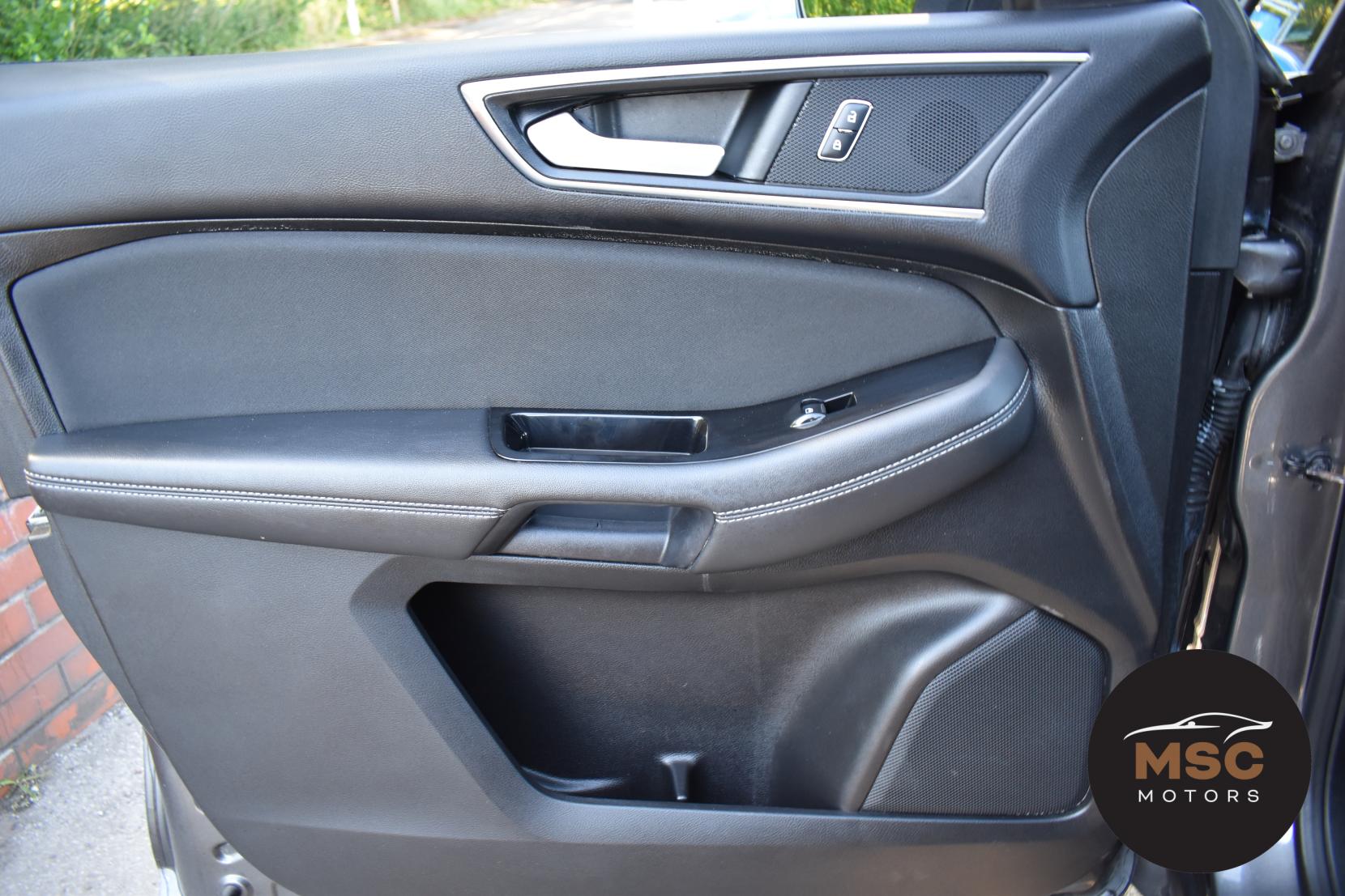 Ford Galaxy 2.0 TDCi Titanium MPV 5dr Diesel Powershift Euro 6 (s/s) (150 ps)