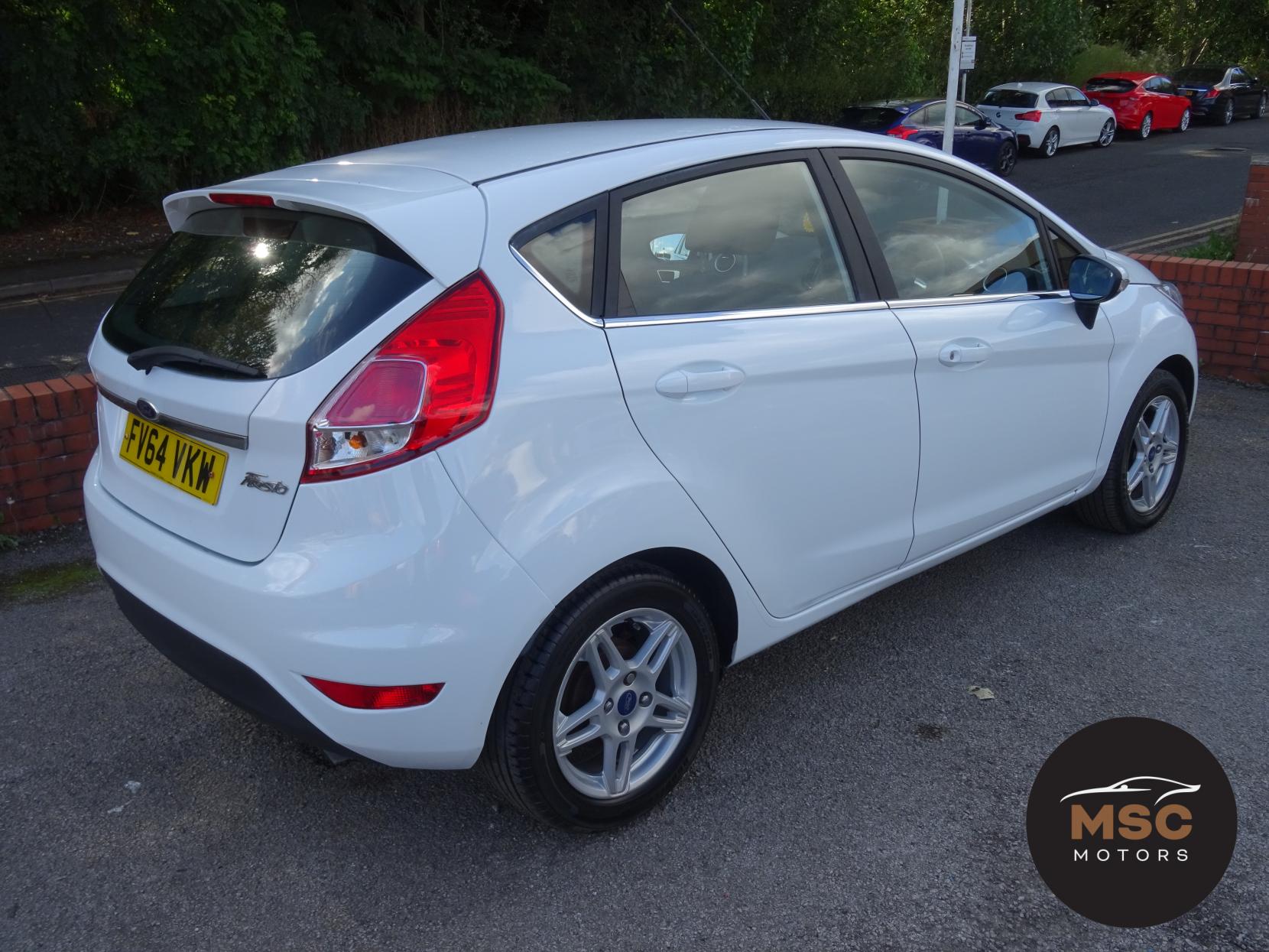 Ford Fiesta 1.25 Zetec Hatchback 5dr Petrol Manual Euro 5 (82 ps)