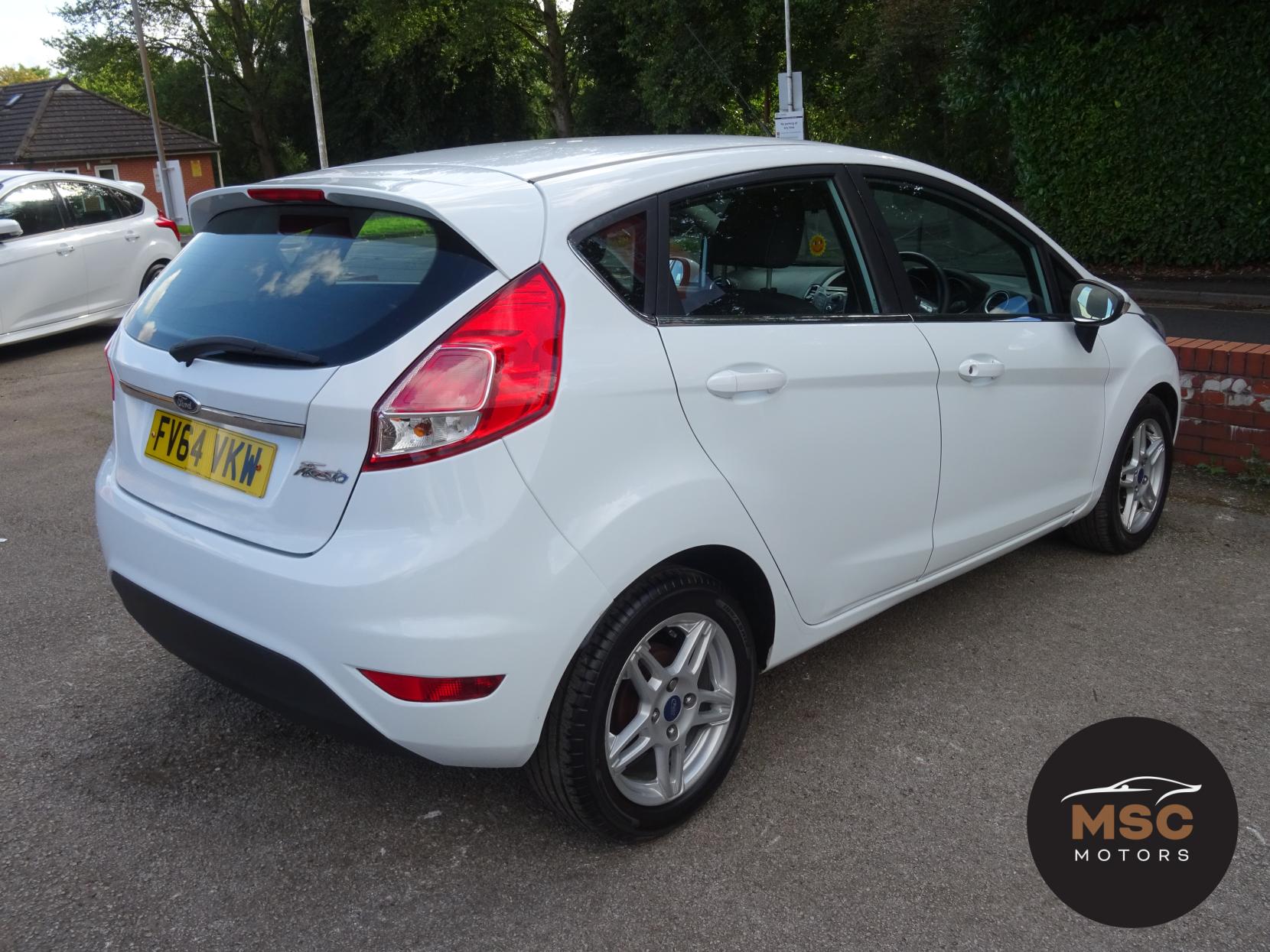 Ford Fiesta 1.25 Zetec Hatchback 5dr Petrol Manual Euro 5 (82 ps)