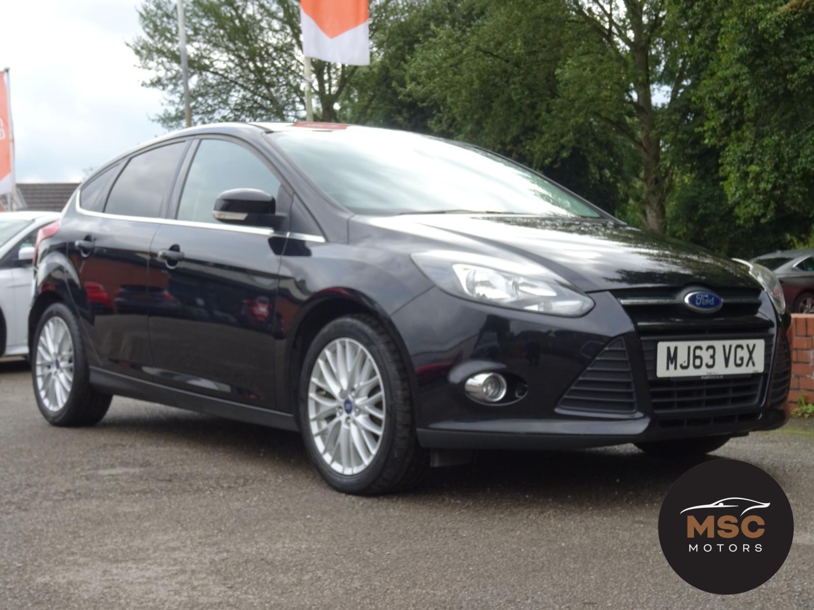 Ford Focus 1.0T EcoBoost Zetec Hatchback 5dr Petrol Manual Euro 5 (s/s) (125 ps)