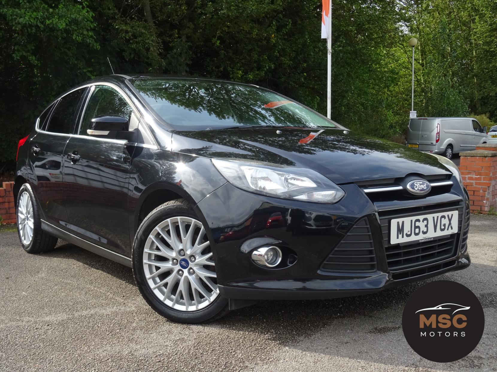 Ford Focus 1.0T EcoBoost Zetec Hatchback 5dr Petrol Manual Euro 5 (s/s) (125 ps)