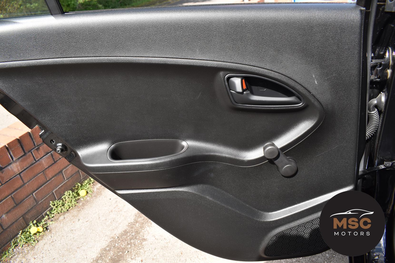 Kia Picanto 1.0 1 Hatchback 5dr Petrol Manual Euro 5 (68 bhp)