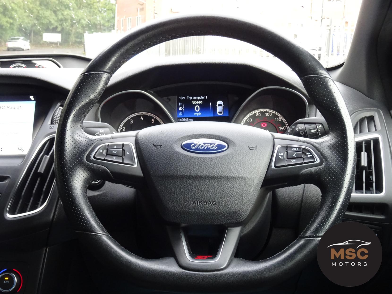 Ford Focus 2.0T EcoBoost ST-2 Hatchback 5dr Petrol Manual Euro 6 (s/s) (250 ps)