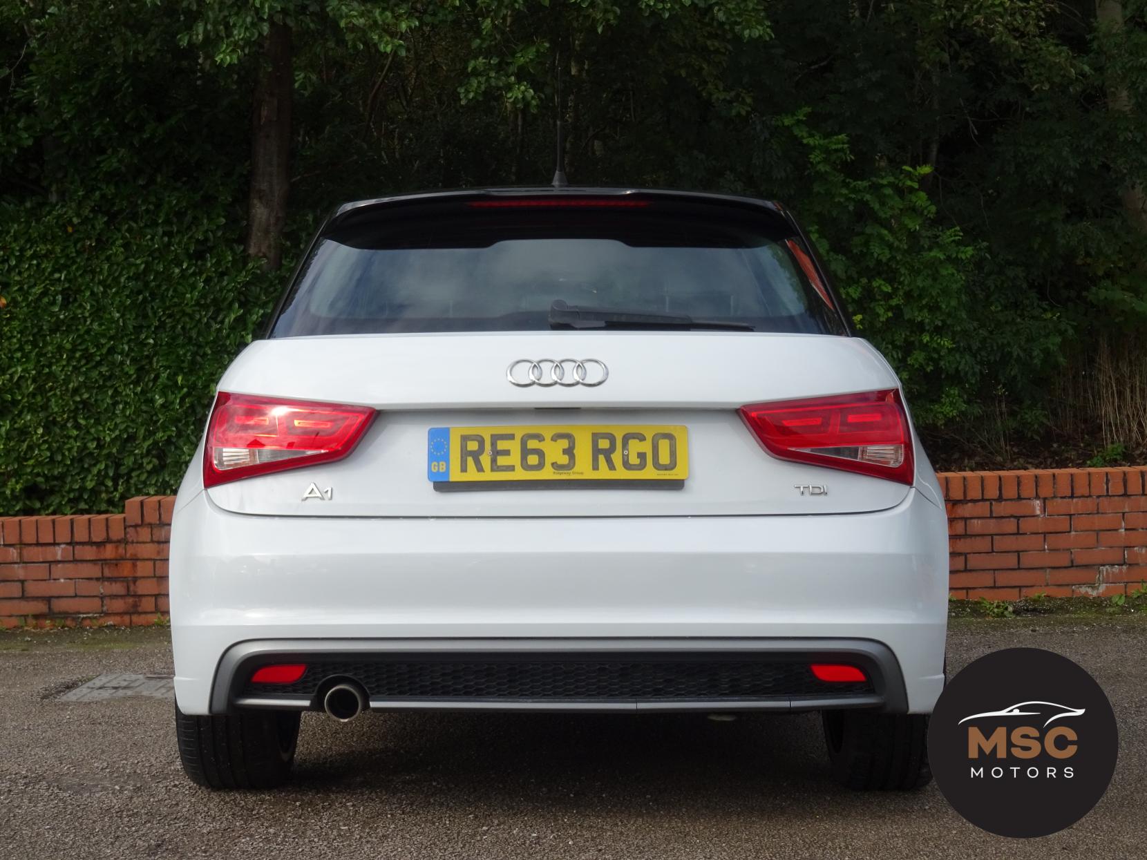 Audi A1 1.6 TDI S line Style Edition Sportback 5dr Diesel Manual Euro 5 (s/s) (105 ps)