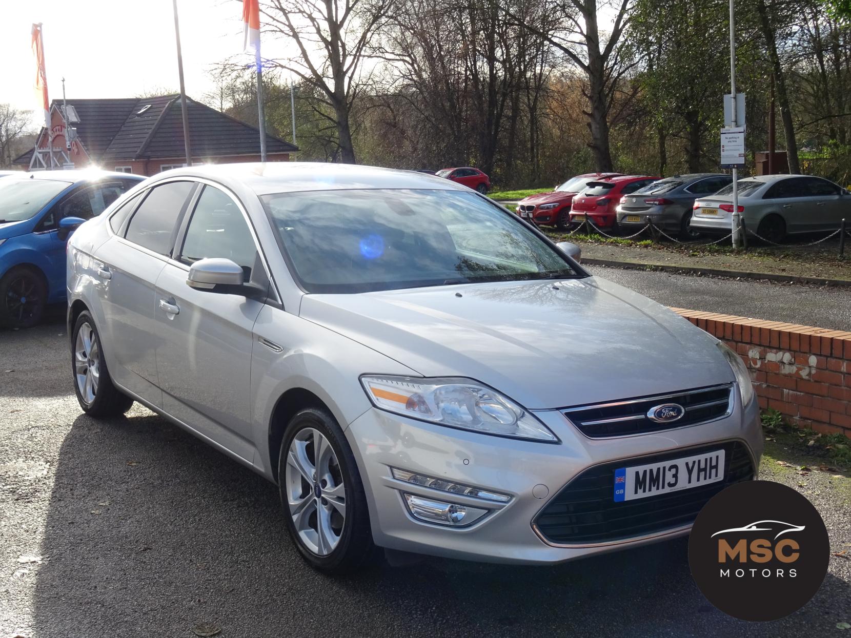 Ford Mondeo 2.0 TDCi Titanium X Business Edition Hatchback 5dr Diesel Powershift Euro 5 (163 ps)