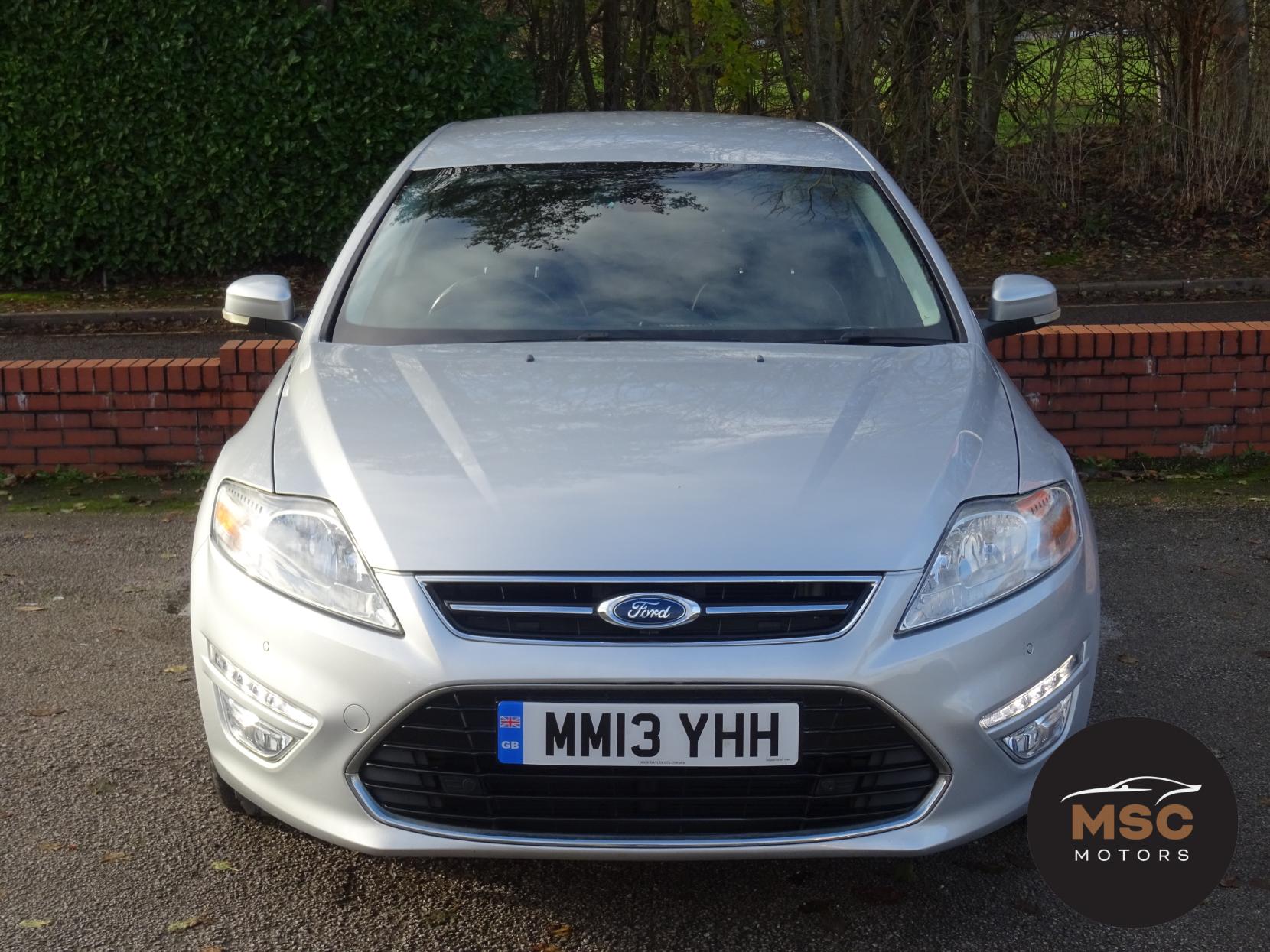 Ford Mondeo 2.0 TDCi Titanium X Business Edition Hatchback 5dr Diesel Powershift Euro 5 (163 ps)