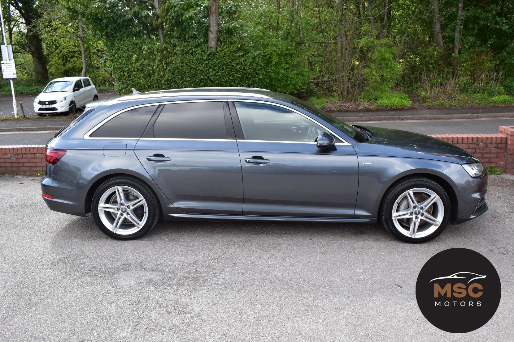 Audi A4 Avant 3.0 TDI V6 S line Estate 5dr Diesel S Tronic quattro Euro 6 (s/s) (218 ps)
