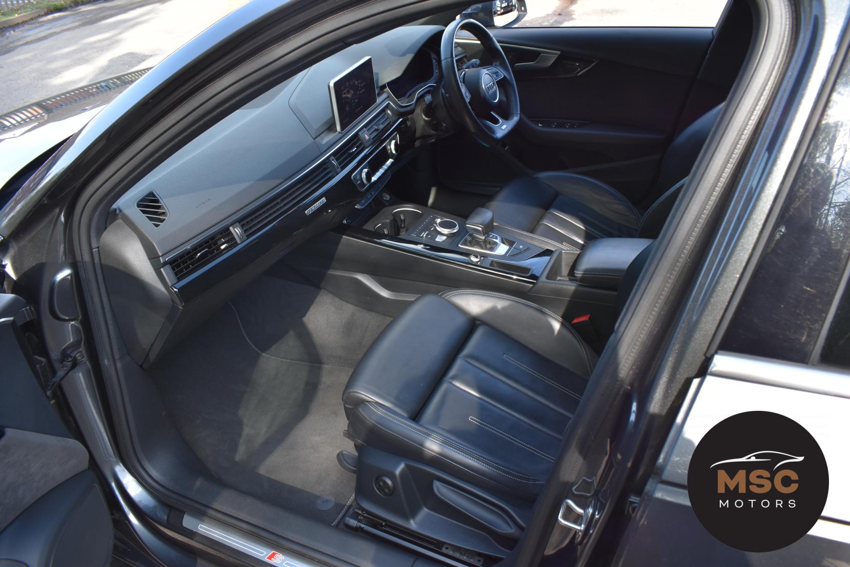 Audi A4 Avant 3.0 TDI V6 S line Estate 5dr Diesel S Tronic quattro Euro 6 (s/s) (218 ps)