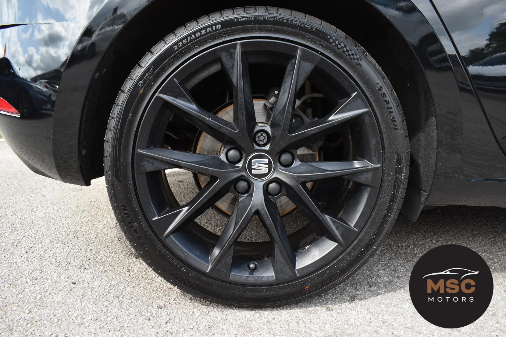 SEAT Leon 1.5 TSI EVO FR Black Edition Hatchback 5dr Petrol Manual Euro 6 (s/s) (150 ps)