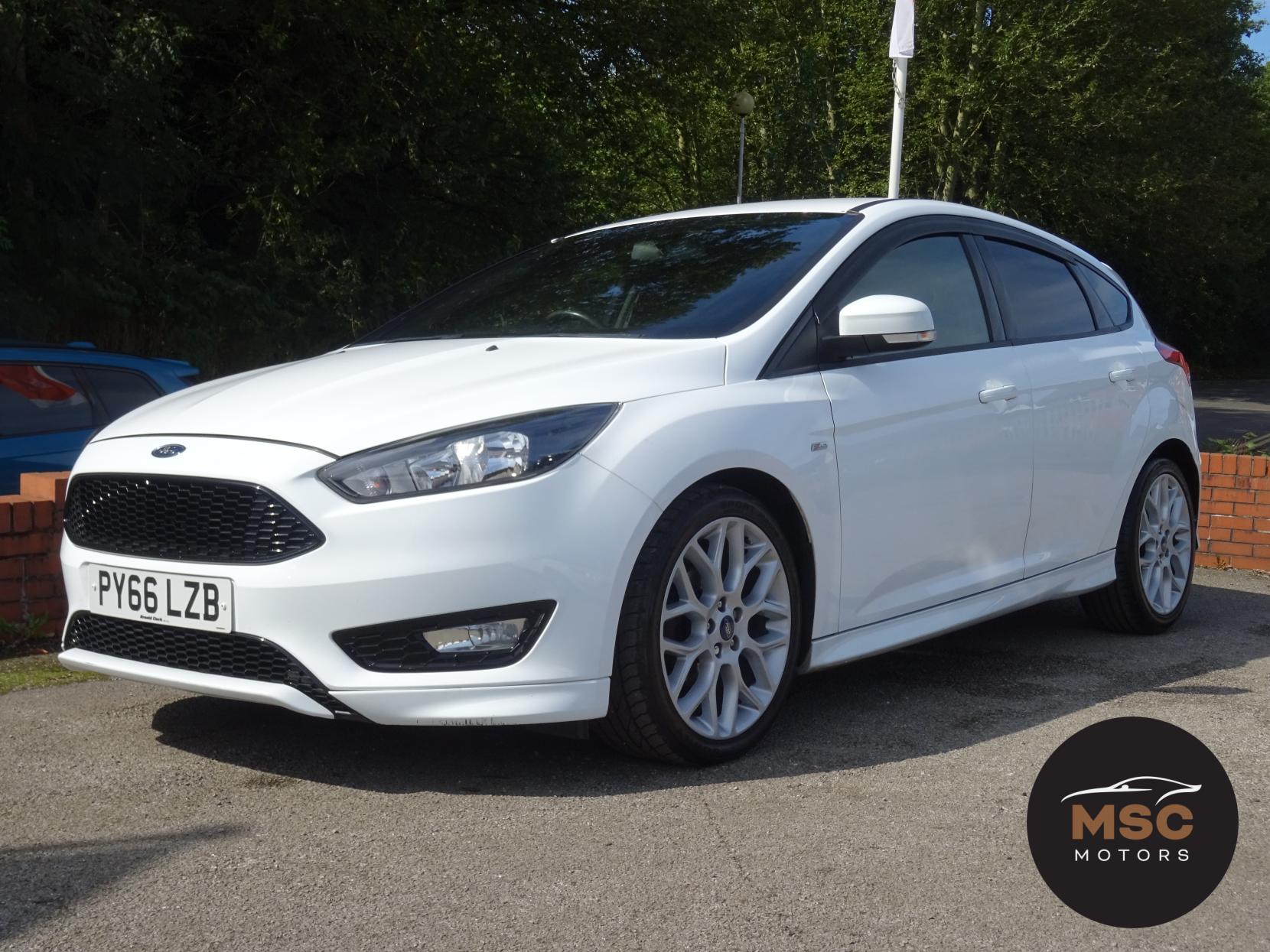 Ford Focus 1.0T EcoBoost ST-Line Hatchback 5dr Petrol Manual Euro 6 (s/s) (125 ps)