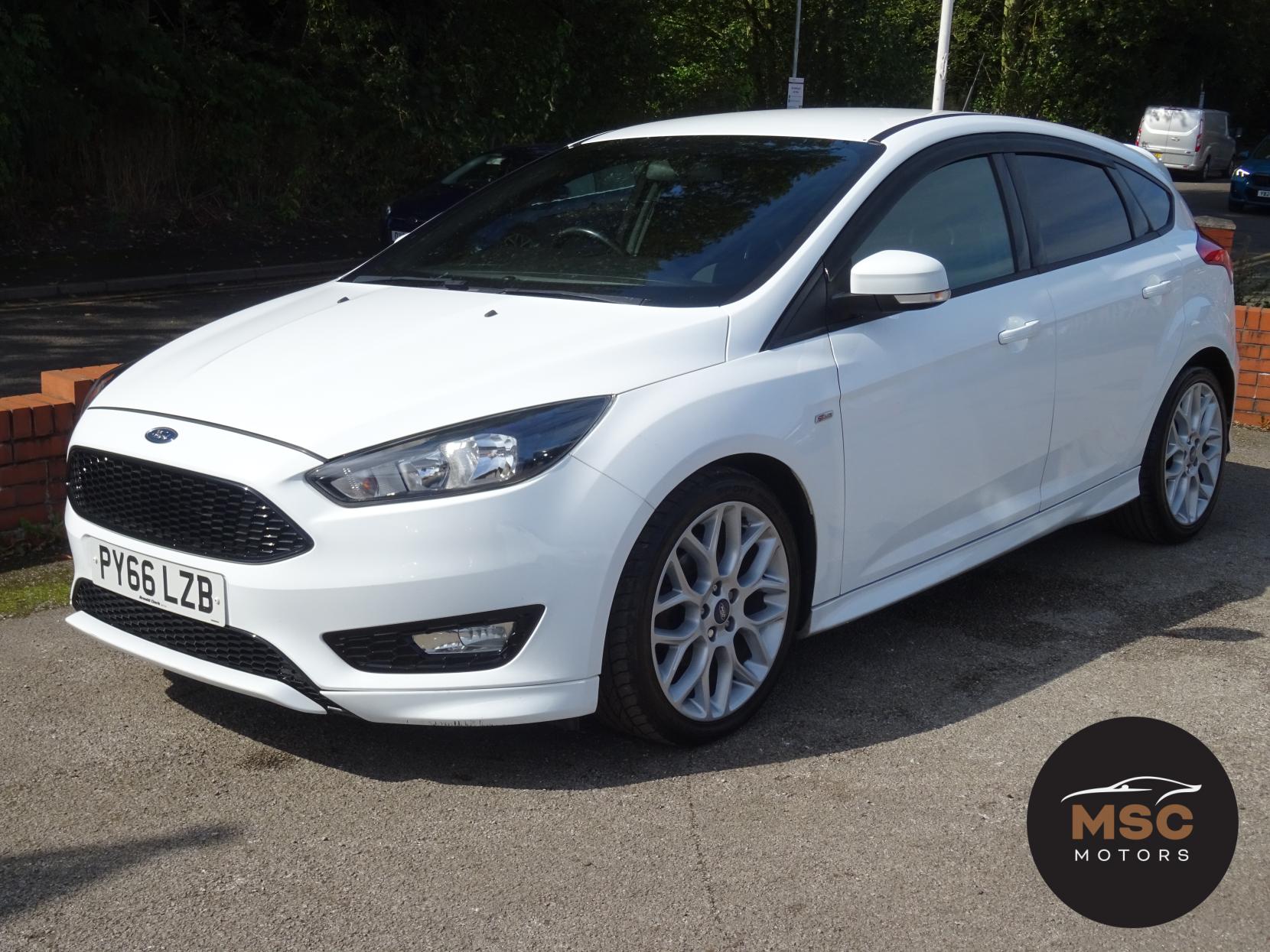 Ford Focus 1.0T EcoBoost ST-Line Hatchback 5dr Petrol Manual Euro 6 (s/s) (125 ps)