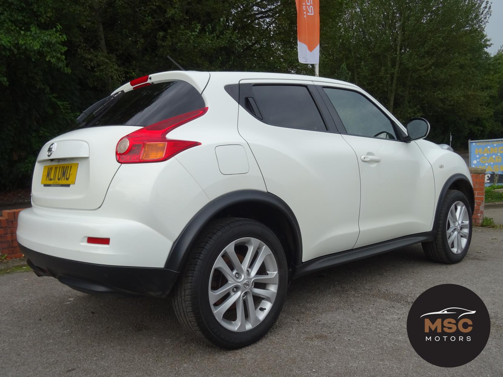 Nissan Juke 1.6 Acenta Premium SUV 5dr Petrol Manual Euro 5 (117 ps)