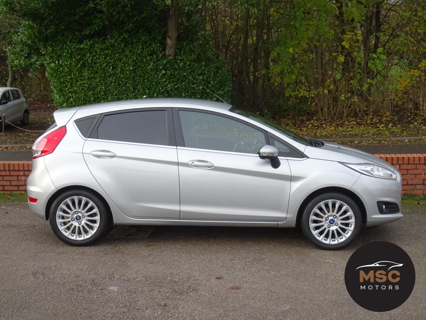 Ford Fiesta 1.0T EcoBoost Titanium Hatchback 5dr Petrol Manual Euro 5 (s/s) (100 ps)