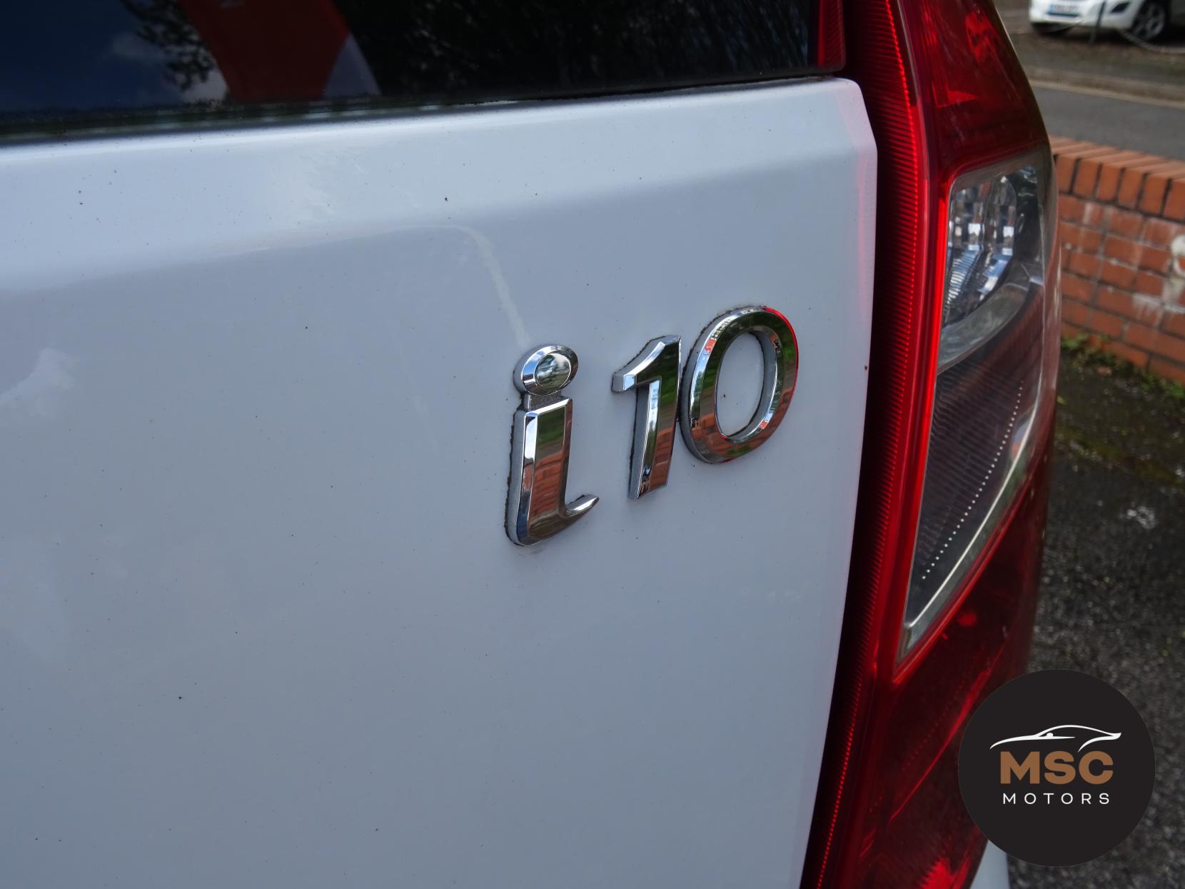 Hyundai i10 1.2 Active Hatchback 5dr Petrol Auto Euro 5 (85 bhp)