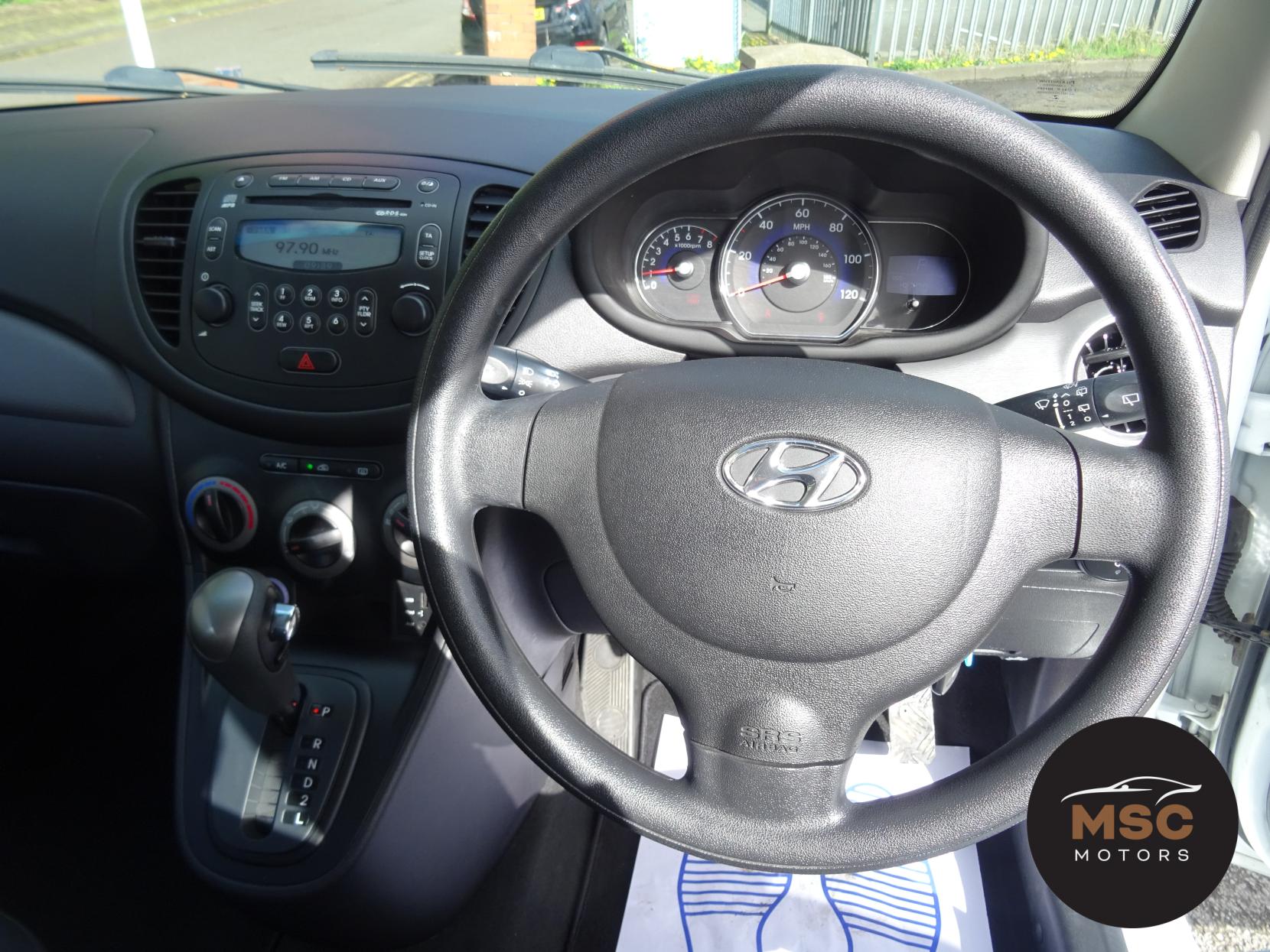 Hyundai i10 1.2 Active Hatchback 5dr Petrol Auto Euro 5 (85 bhp)