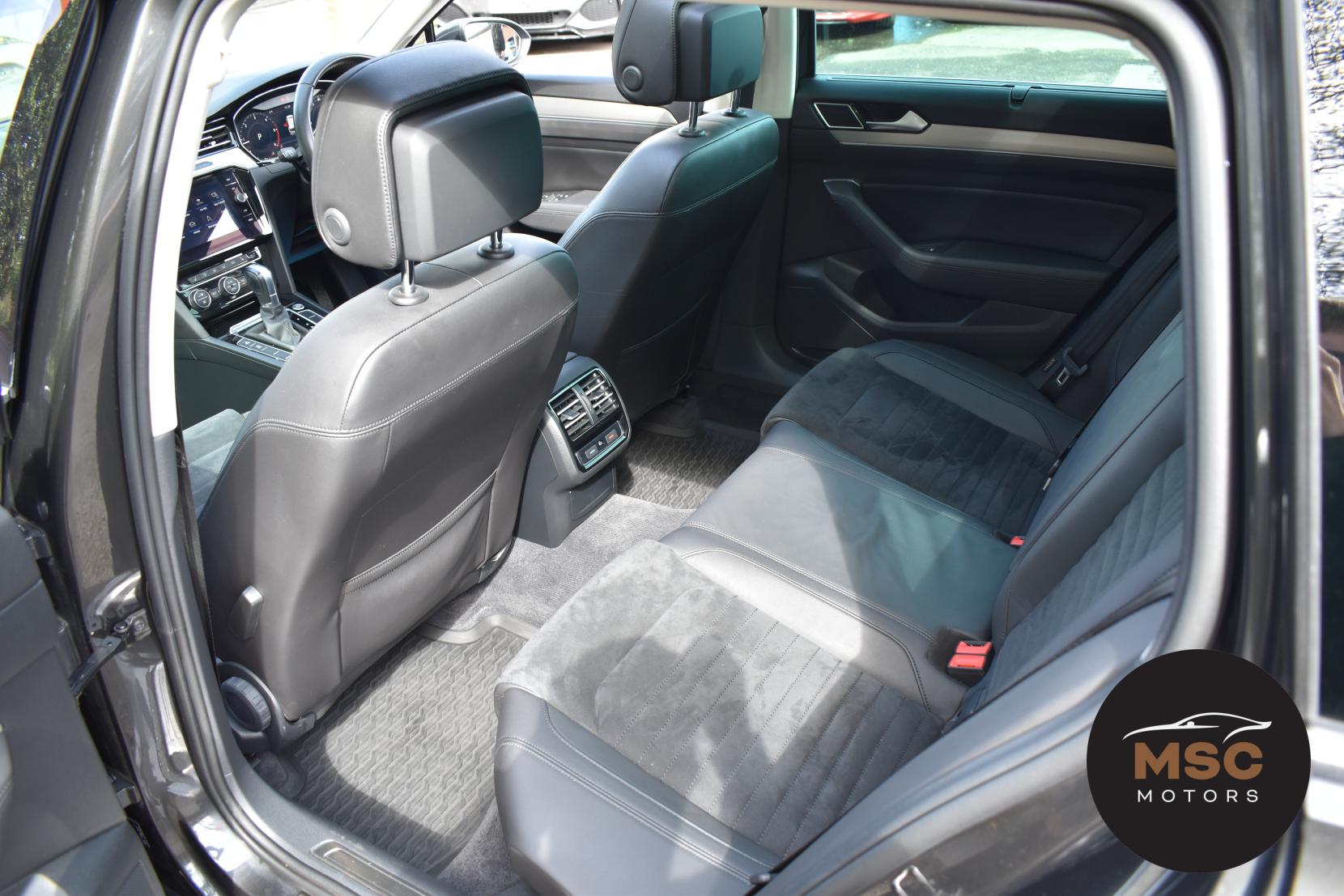 Volkswagen Passat 2.0 TDI GT Estate 5dr Diesel DSG Euro 6 (s/s) (150 ps)