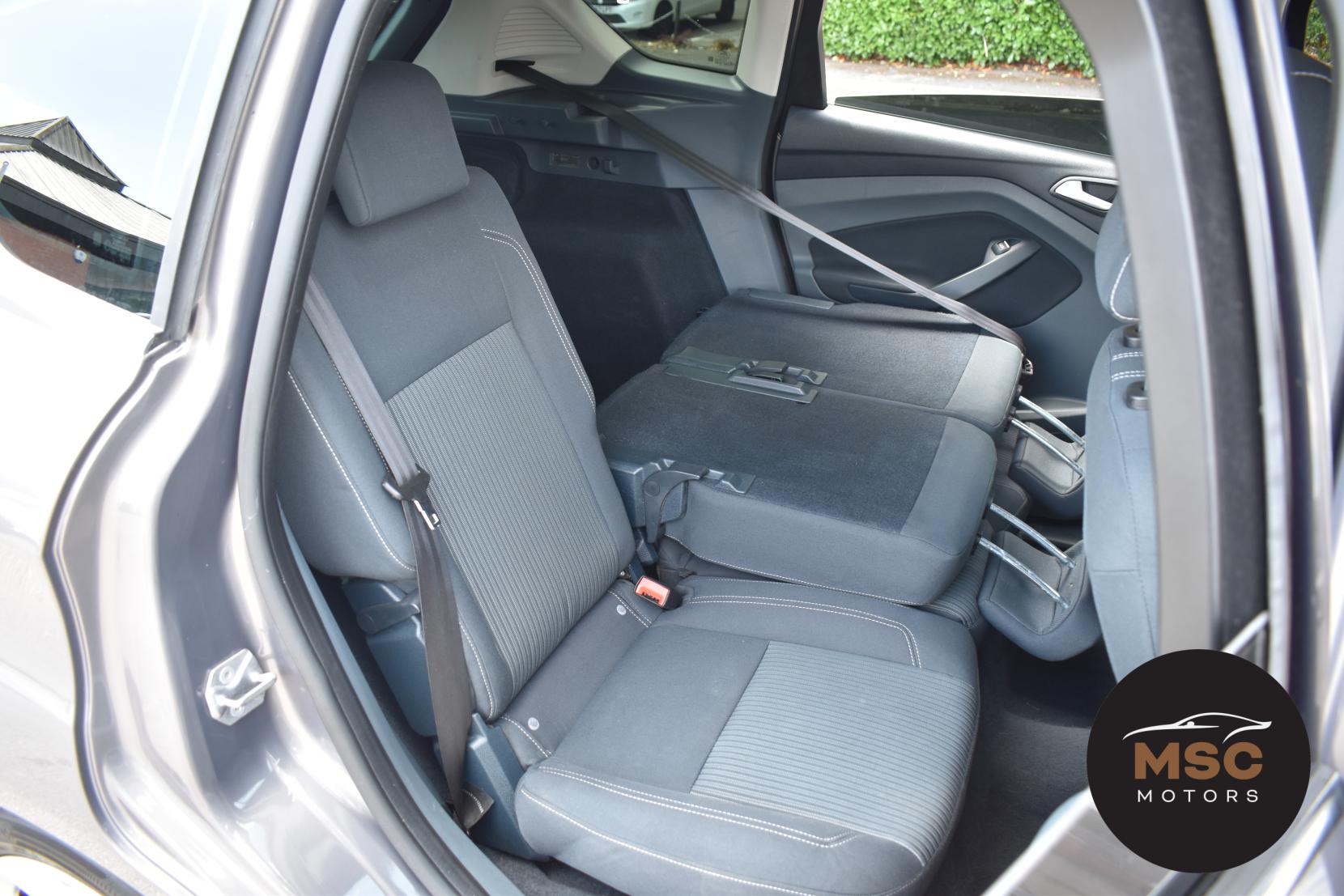 Ford C-Max 2.0 TDCi Titanium MPV 5dr Diesel Powershift Euro 5 (140 ps)