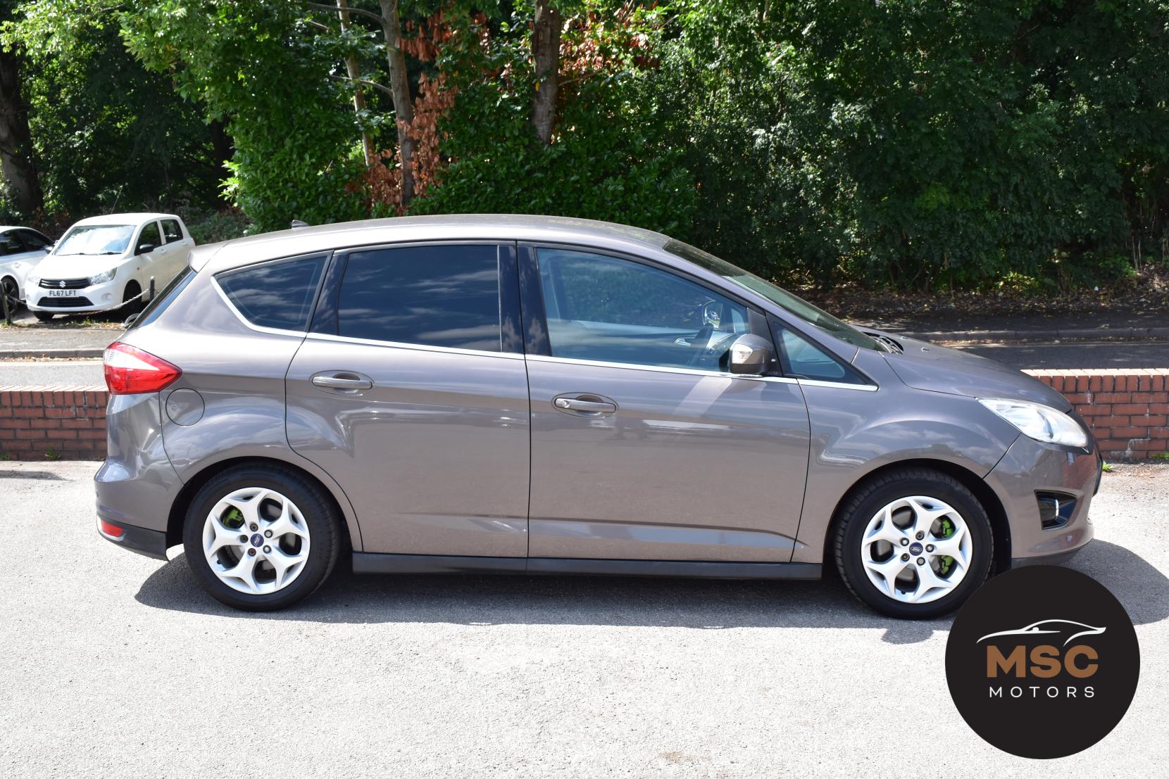 Ford C-Max 2.0 TDCi Titanium MPV 5dr Diesel Powershift Euro 5 (140 ps)