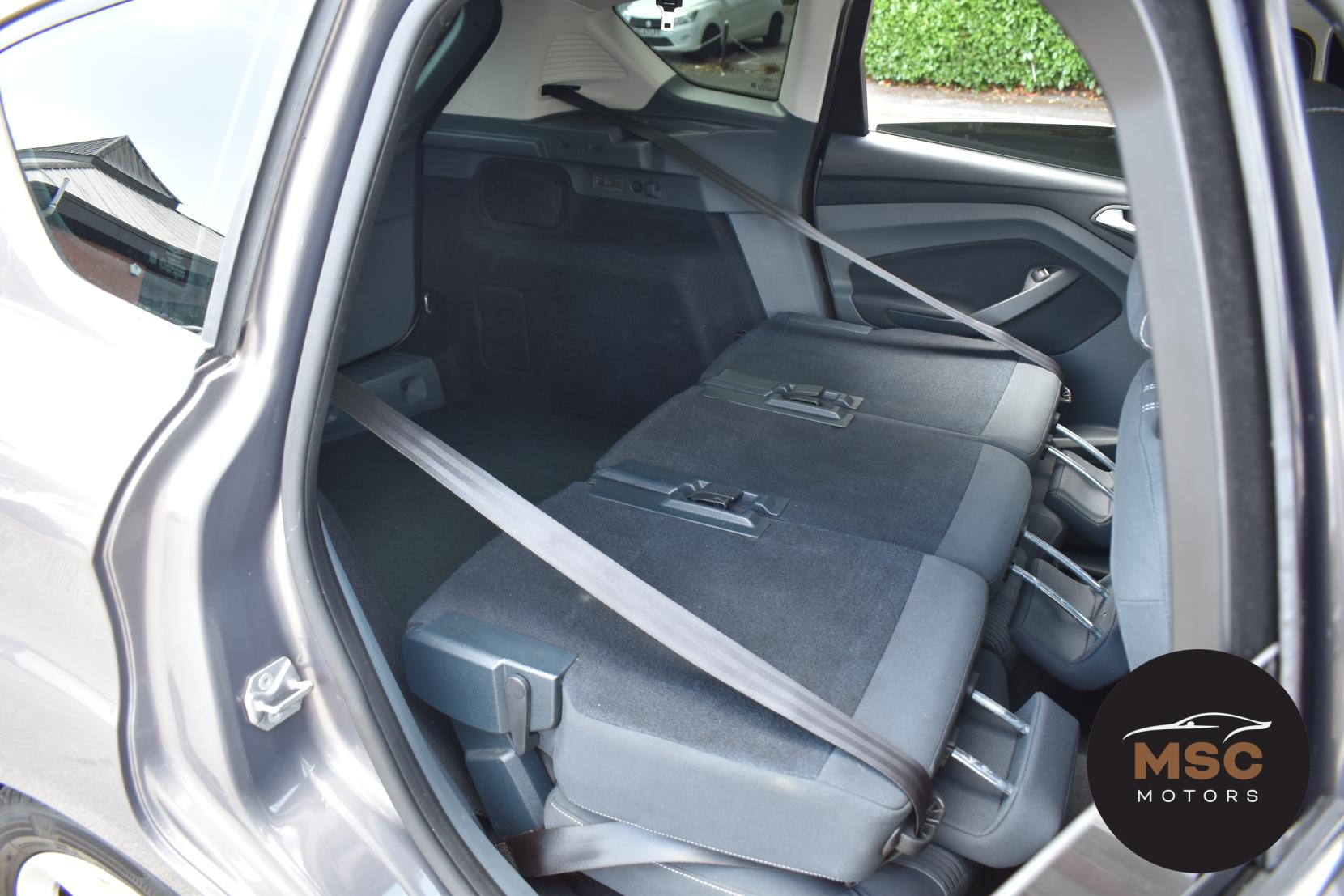 Ford C-Max 2.0 TDCi Titanium MPV 5dr Diesel Powershift Euro 5 (140 ps)