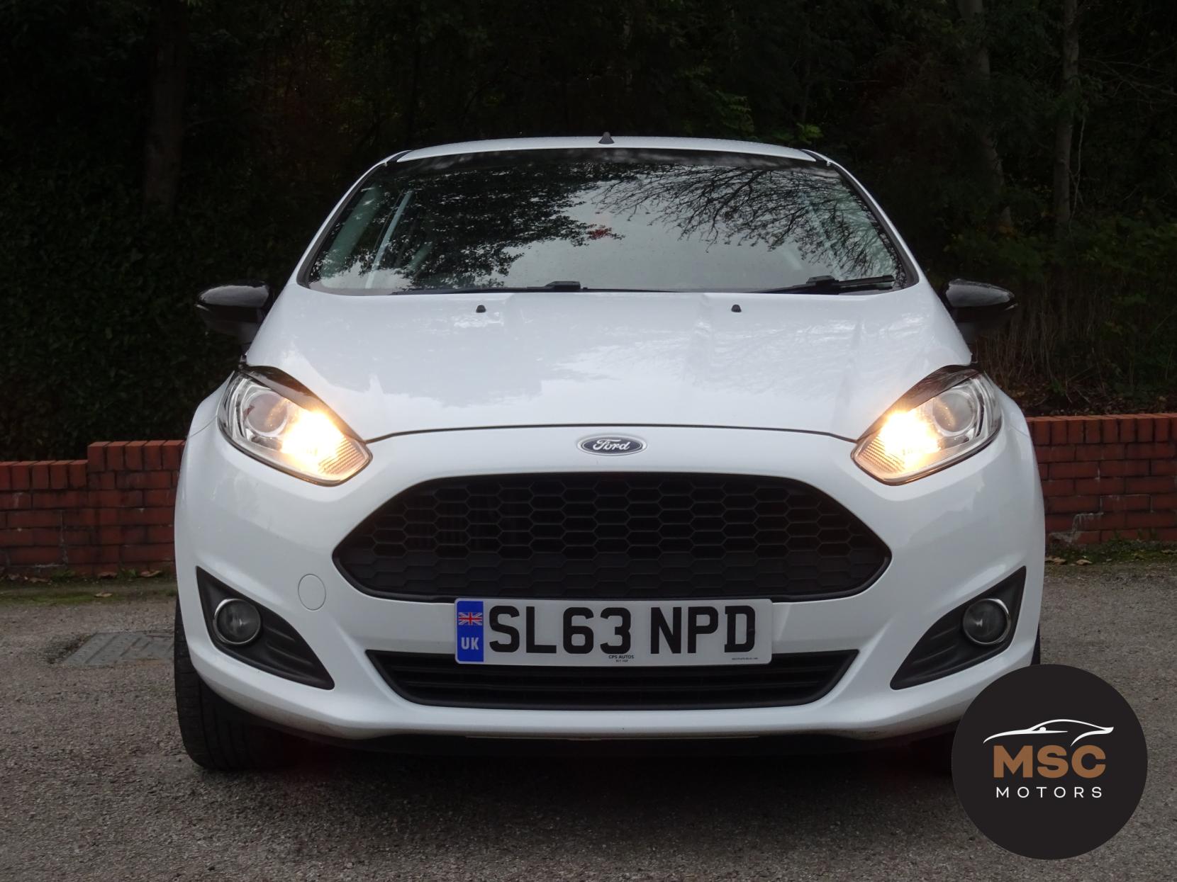 Ford Fiesta 1.0T EcoBoost Zetec Hatchback 3dr Petrol Manual Euro 5 (s/s) (100 ps)