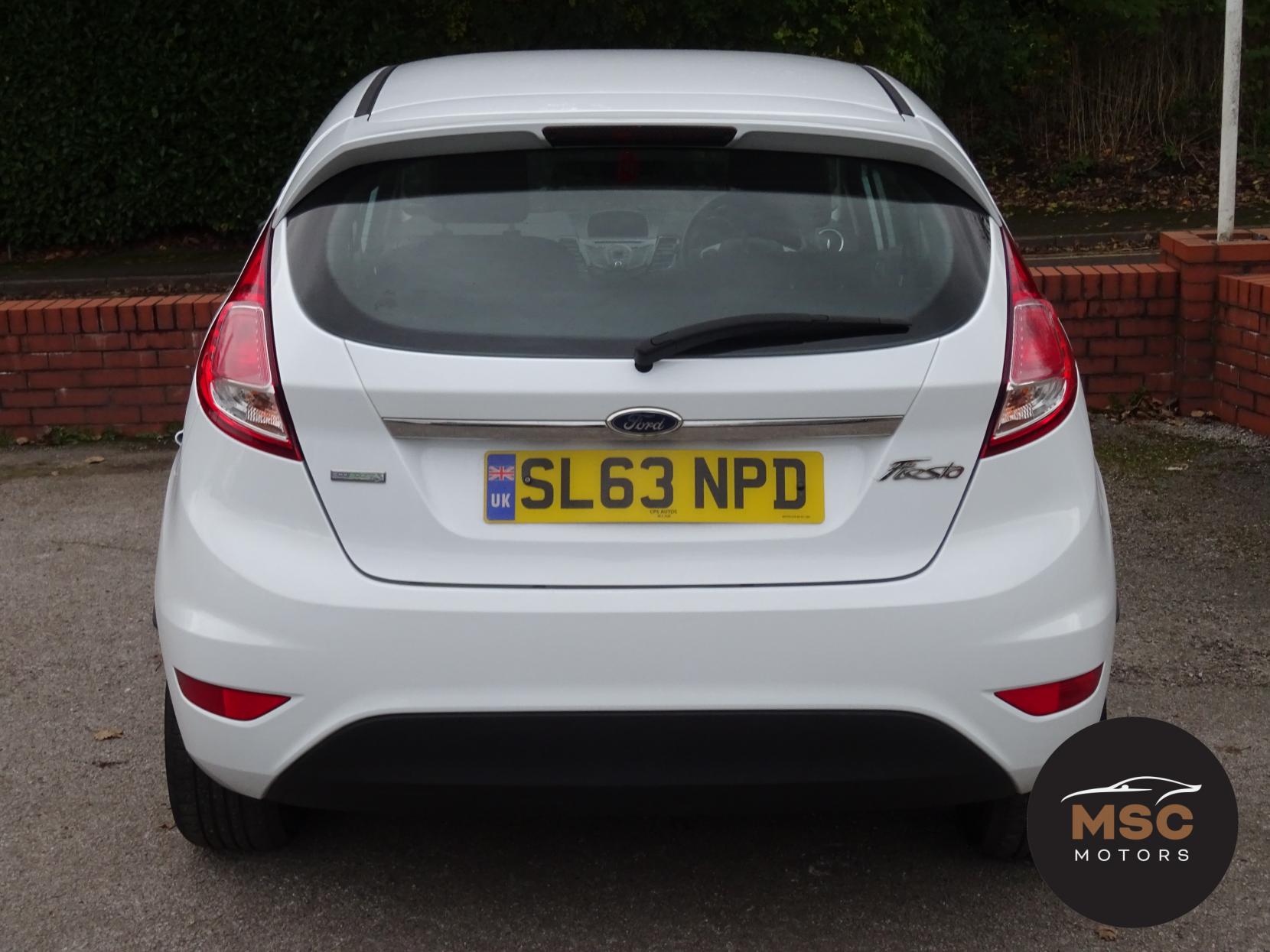 Ford Fiesta 1.0T EcoBoost Zetec Hatchback 3dr Petrol Manual Euro 5 (s/s) (100 ps)