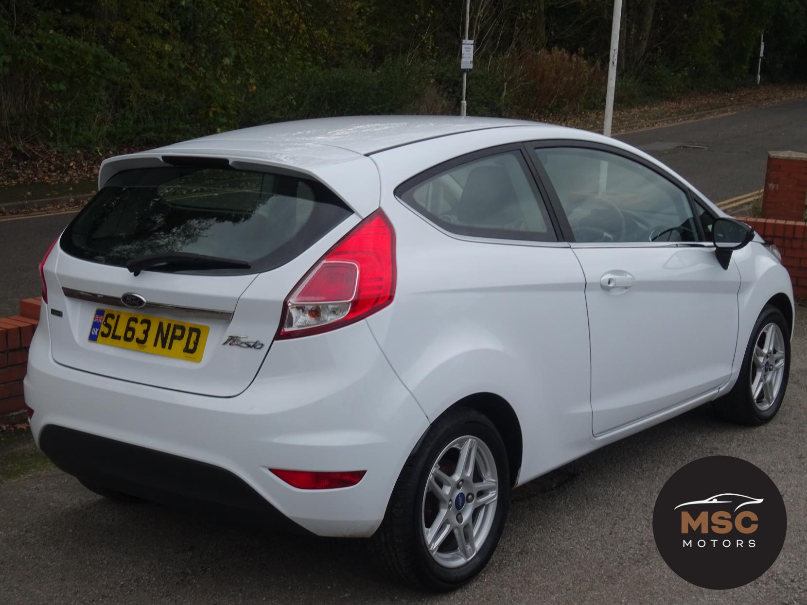 Ford Fiesta 1.0T EcoBoost Zetec Hatchback 3dr Petrol Manual Euro 5 (s/s) (100 ps)