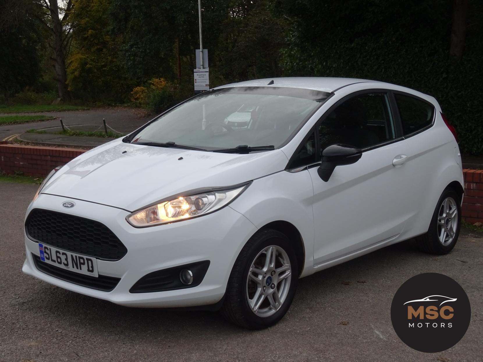 Ford Fiesta 1.0T EcoBoost Zetec Hatchback 3dr Petrol Manual Euro 5 (s/s) (100 ps)