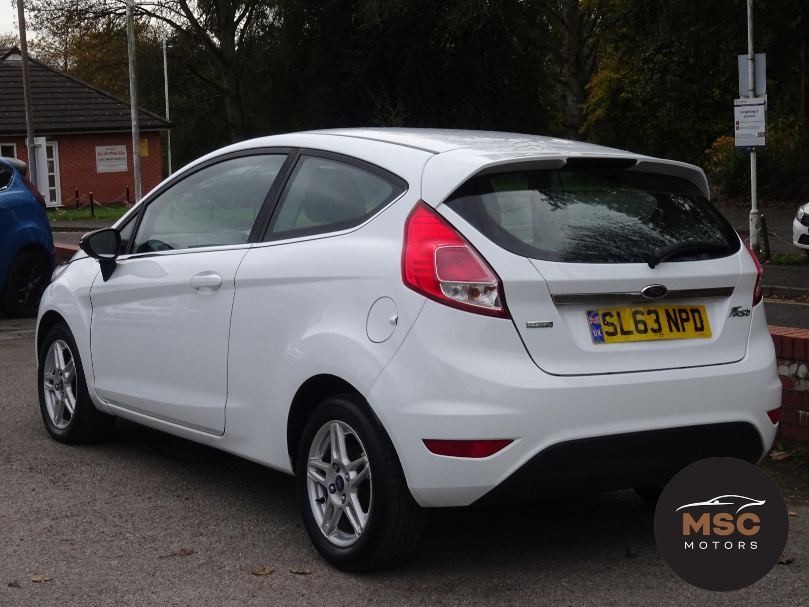 Ford Fiesta 1.0T EcoBoost Zetec Hatchback 3dr Petrol Manual Euro 5 (s/s) (100 ps)