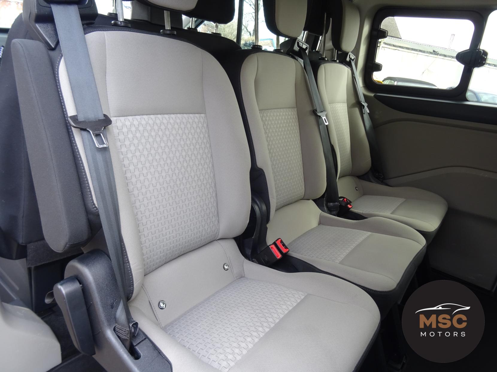 Ford Tourneo Custom 2.0 320 EcoBlue Zetec Minibus Double Cab 5dr Diesel Manual L2 Euro 6 (s/s) (8 Seats) (130 ps)