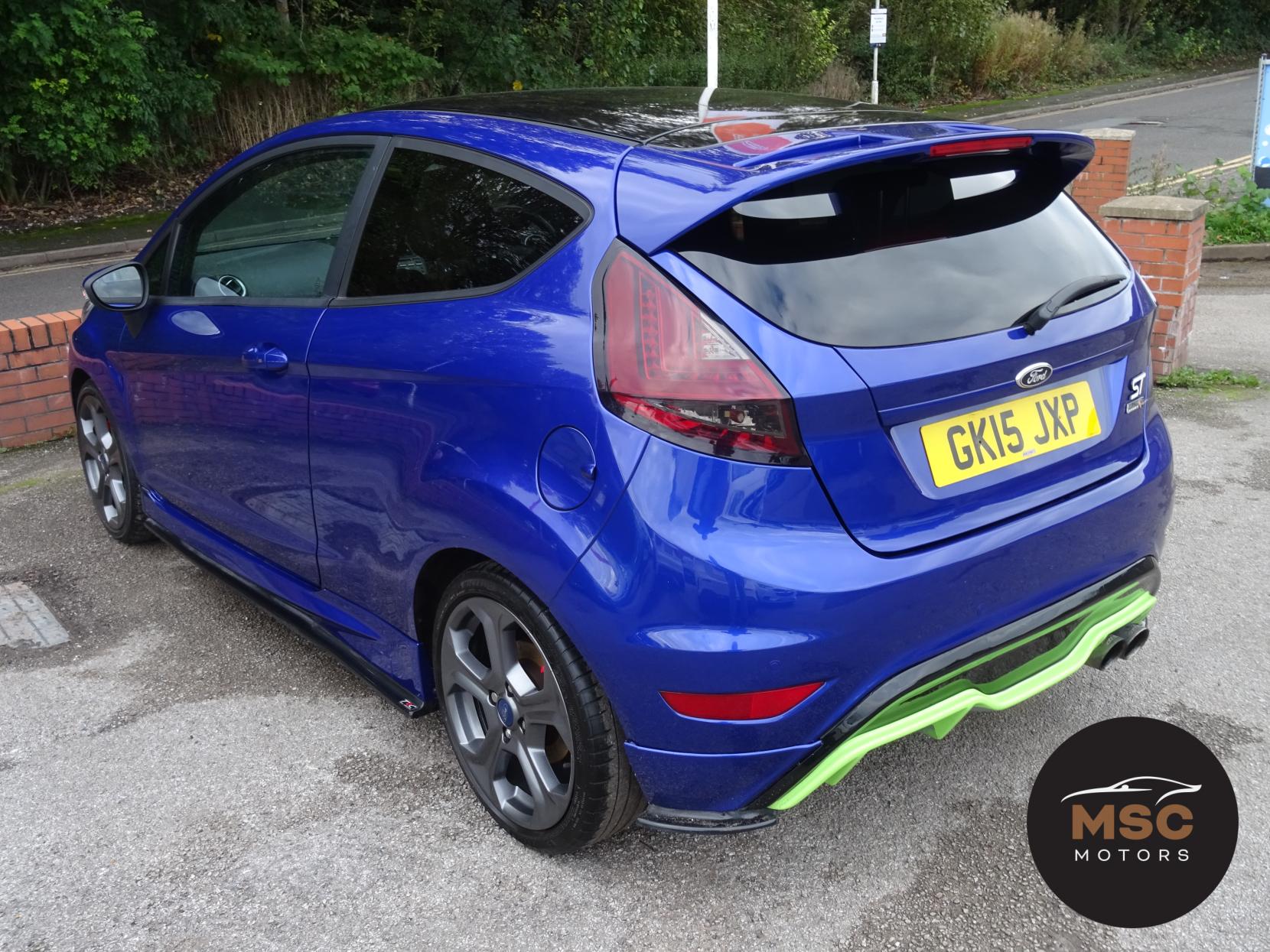 Ford Fiesta 1.6T EcoBoost ST-3 Hatchback 3dr Petrol Manual Euro 6 (182 ps)