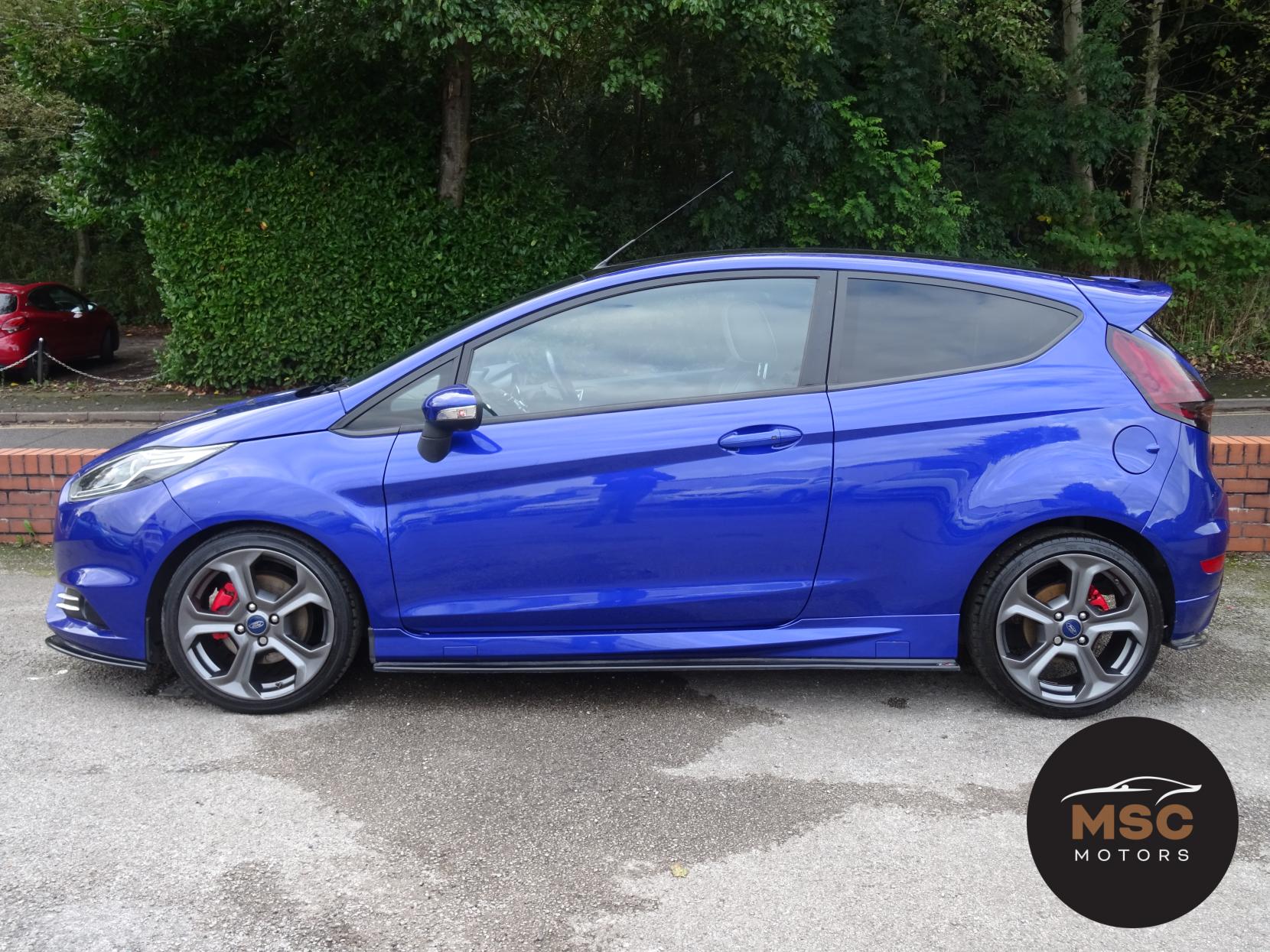 Ford Fiesta 1.6T EcoBoost ST-3 Hatchback 3dr Petrol Manual Euro 6 (182 ps)